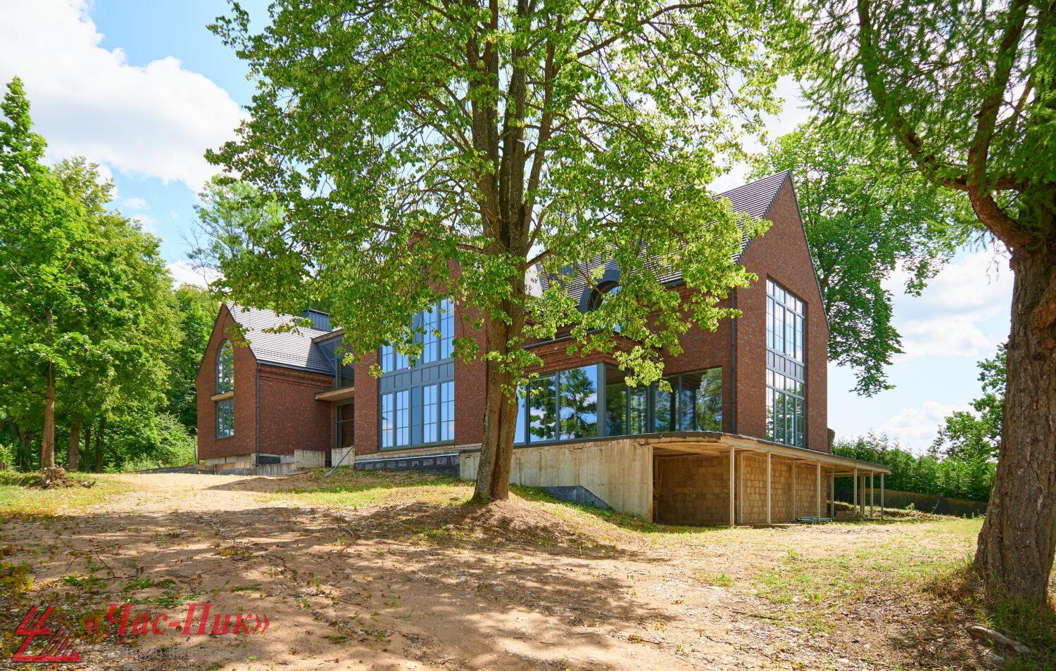 Cottage 1 720 m² Akolica, Belarus