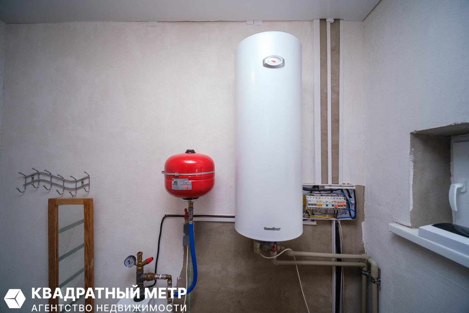 Дом  Колодищанский сельский Совет, Беларусь