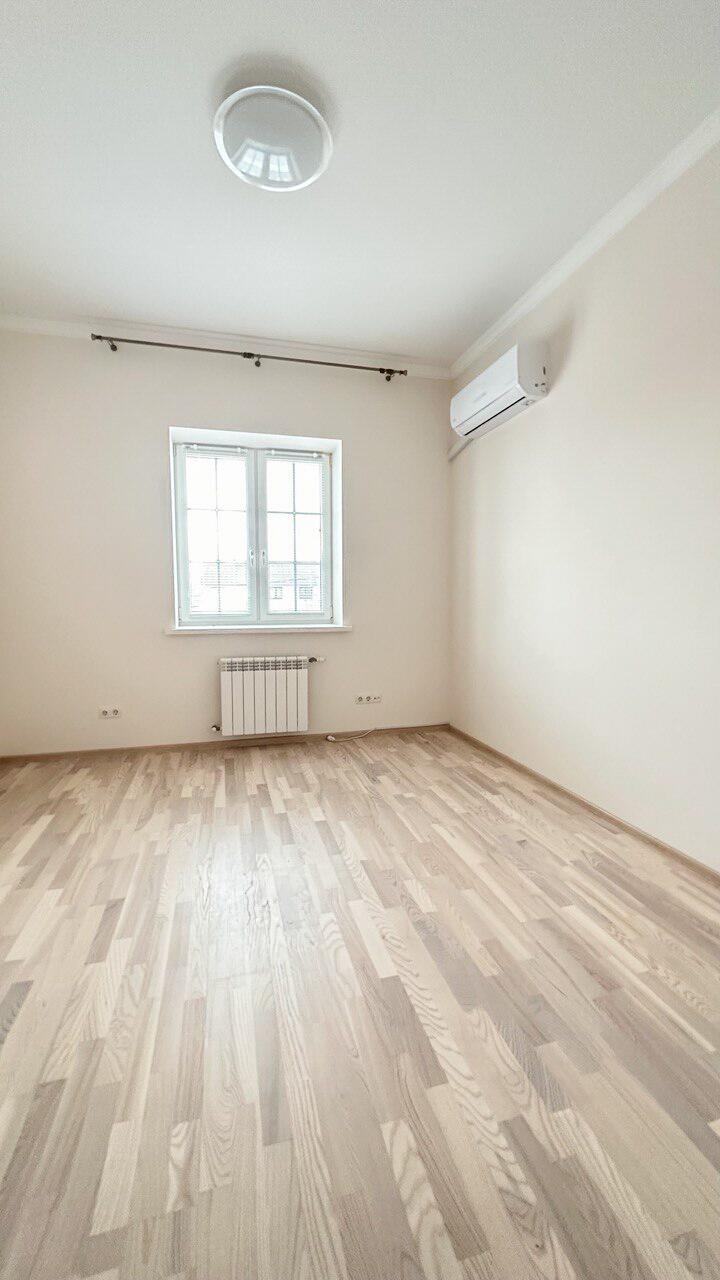 Dom 517 m² Drozdava, Białoruś