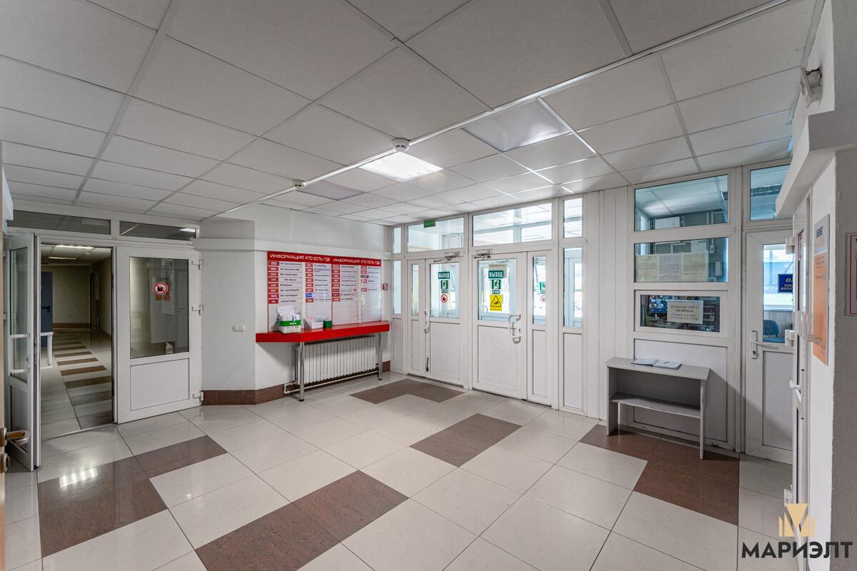 Oficina 221 m² en Minsk, Belarús