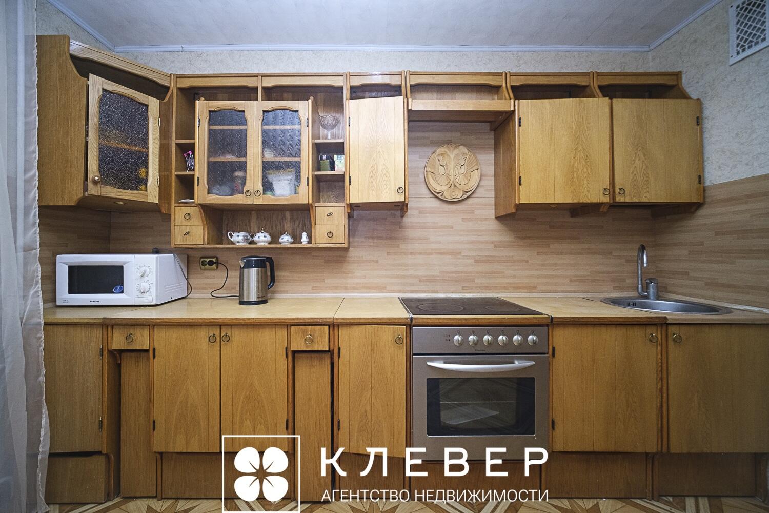 88.6м.кв., комнат 4, г. Минск (Маяковского ул., 14)