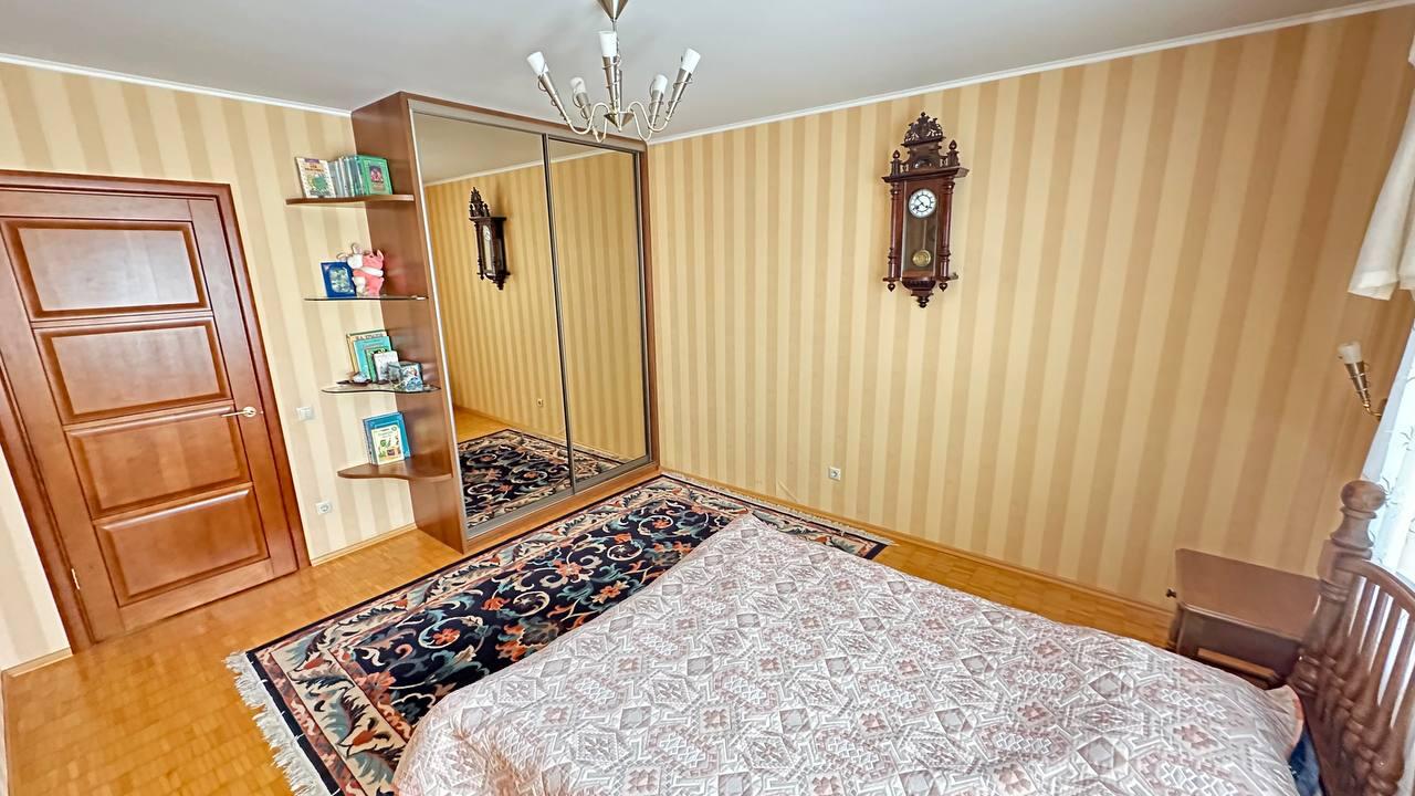 Dom 488 m² Tarasowo, Białoruś