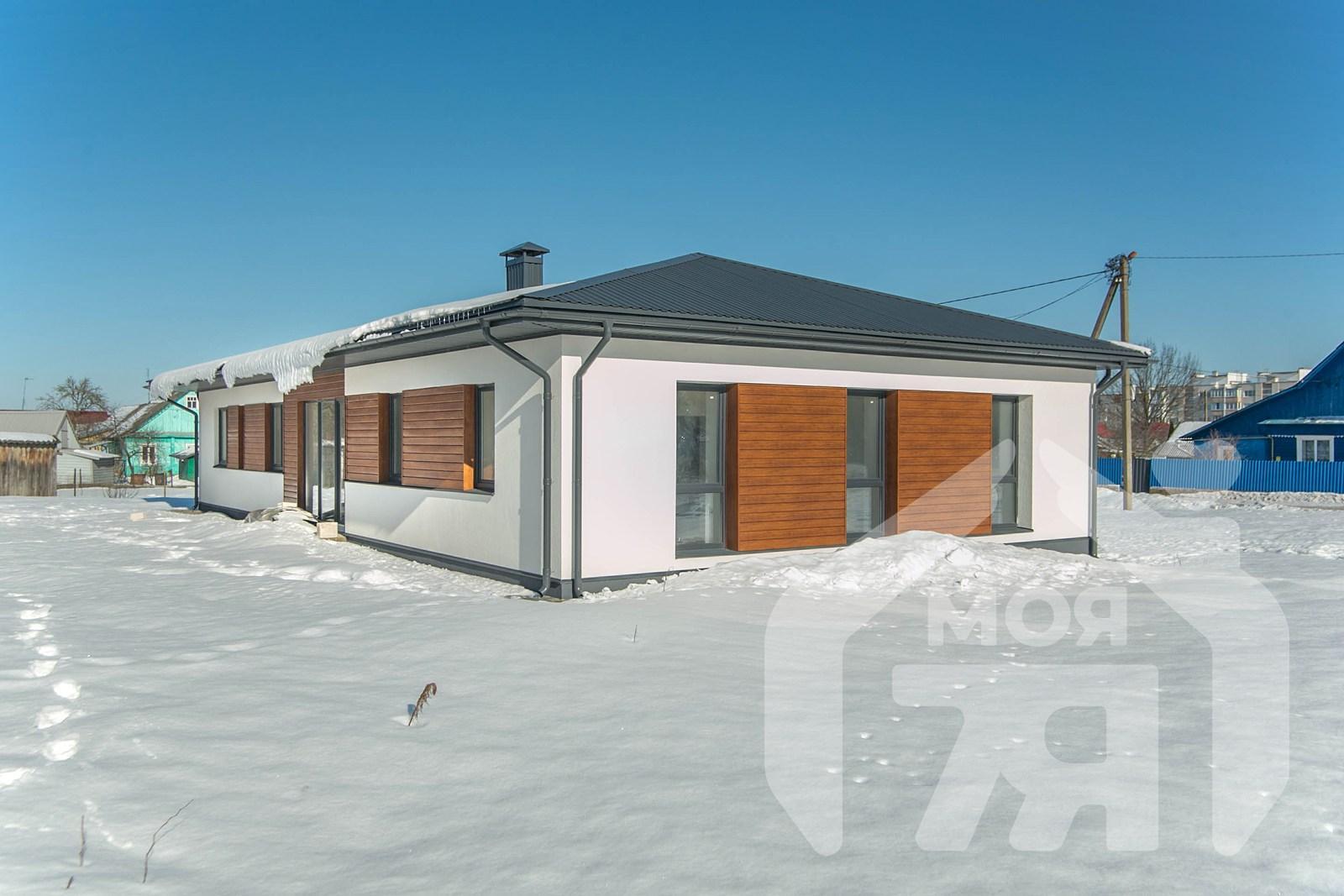 Chalet 140 m² Maladetchna, Bélarus