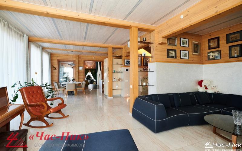 Cottage 707 m² Lahojsk selsaviet, Belarus