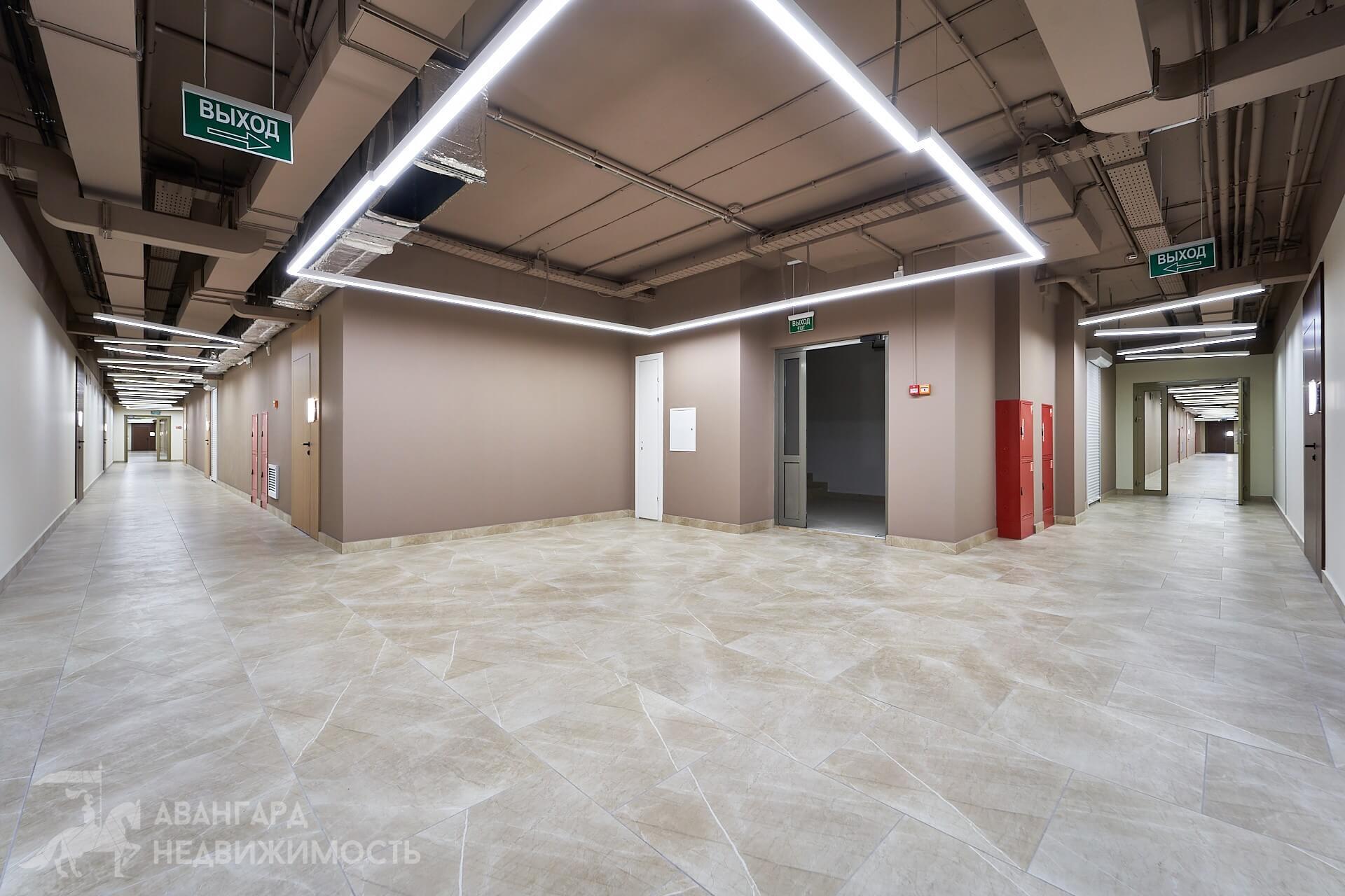 Oficina 1 habitación 186 m² en Minsk, Belarús