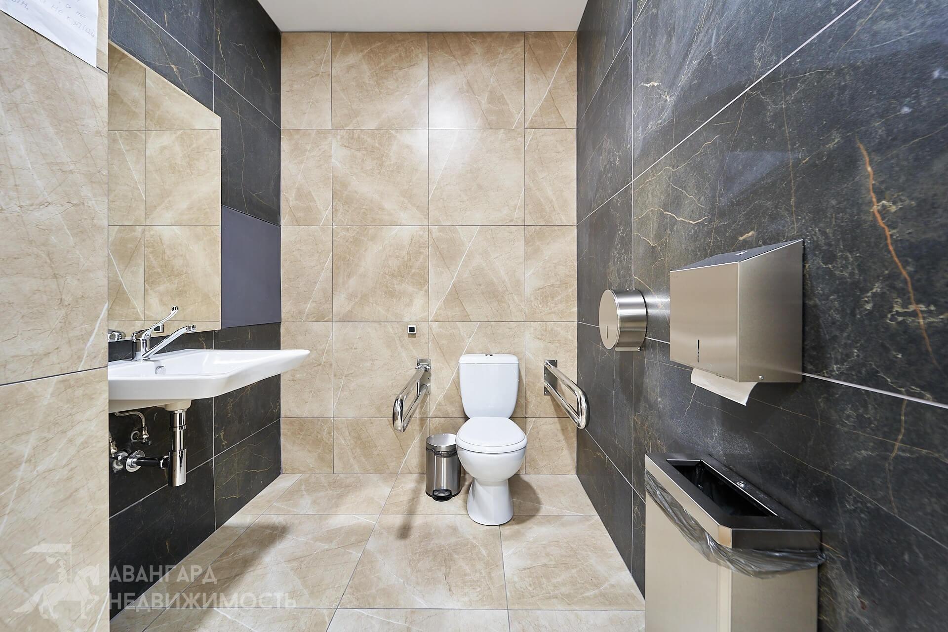 Oficina 1 habitación 186 m² en Minsk, Belarús