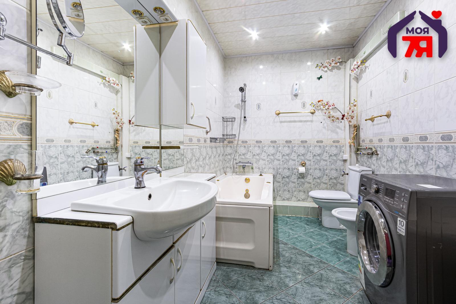 Cottage 586 m² Siomkava, Belarus