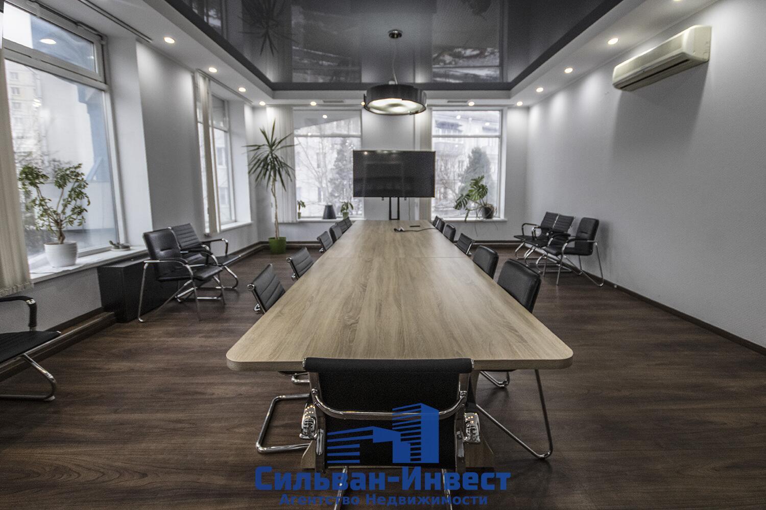 Office 711 m² in Minsk, Belarus