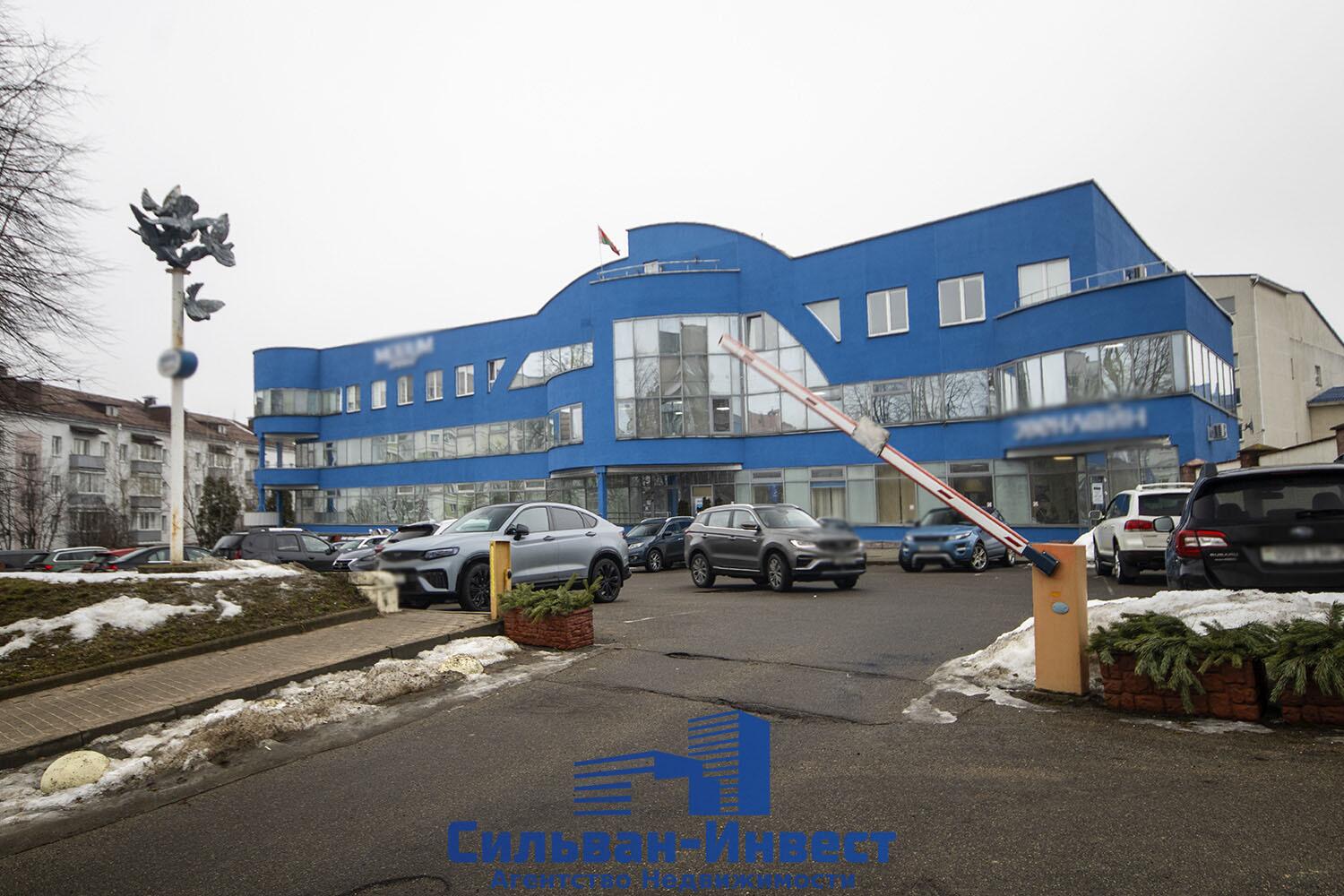 Office 711 m² in Minsk, Belarus