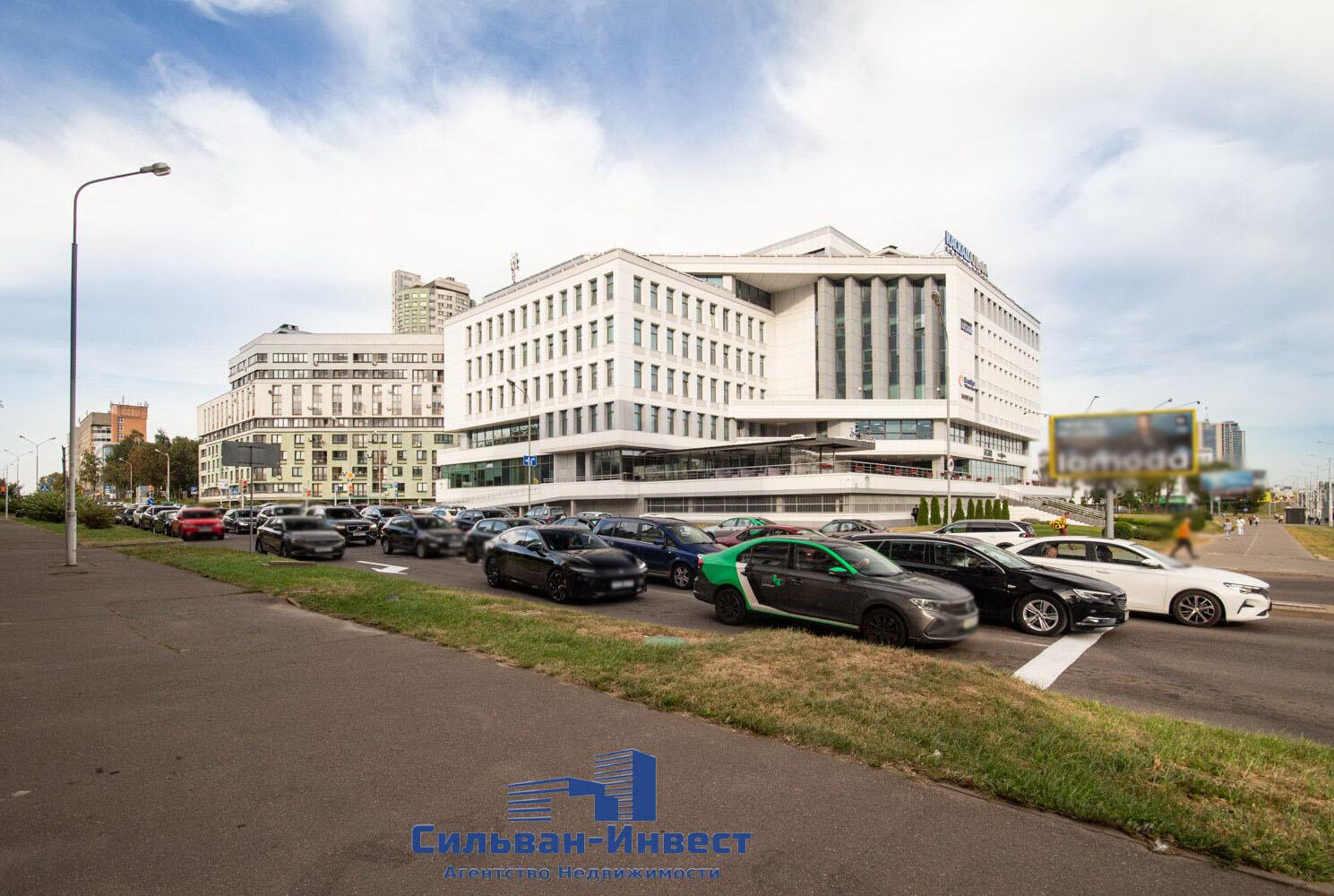 Büro 207 m² in Minsk, Belarus