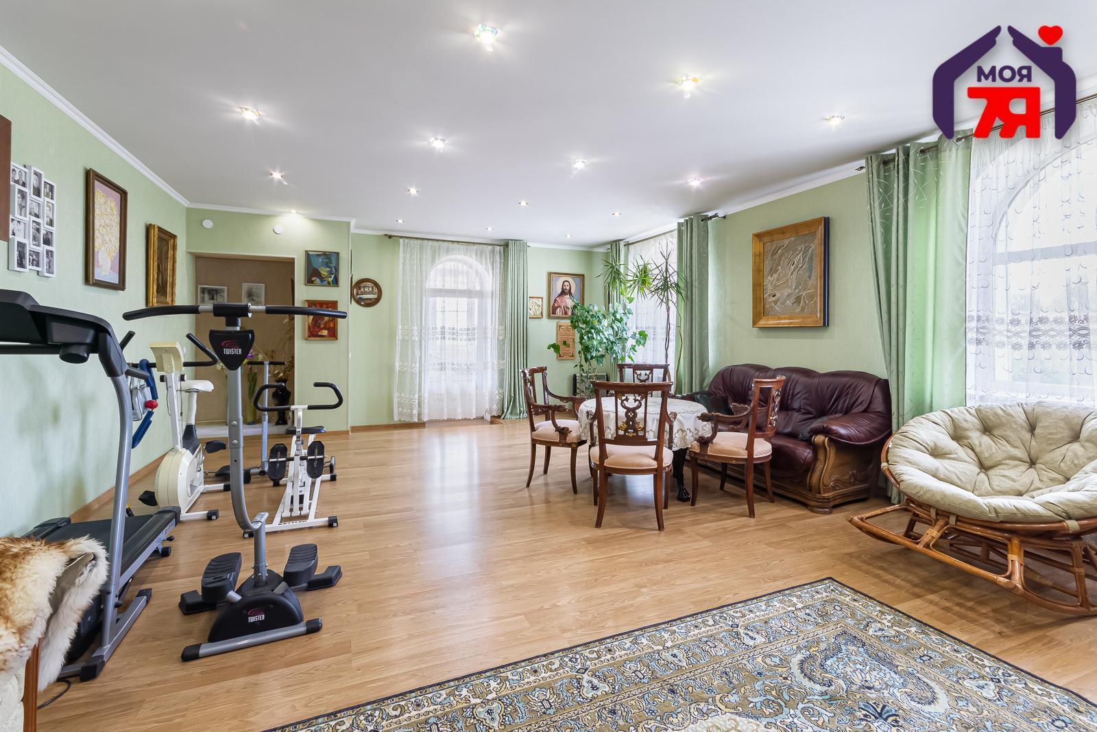 Cottage 586 m² Siomkava, Belarus