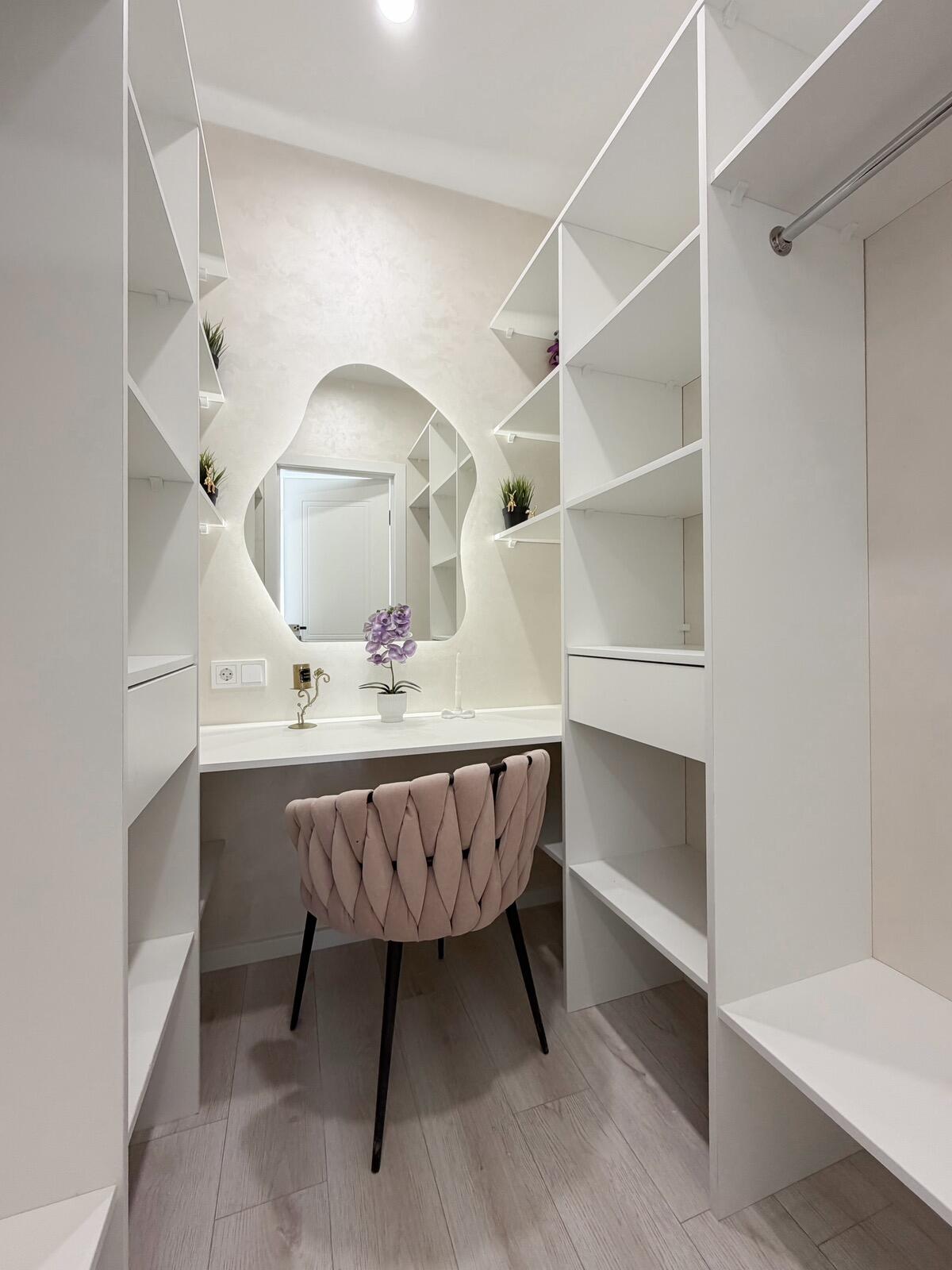 Mieszkanie 2 pokoi 45 m² Mińsk, Białoruś
