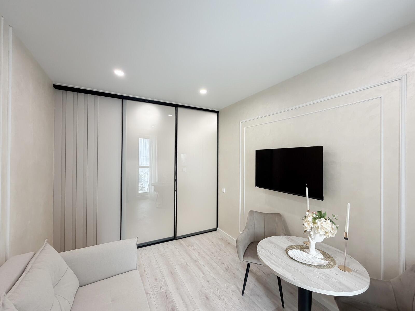 Mieszkanie 2 pokoi 45 m² Mińsk, Białoruś