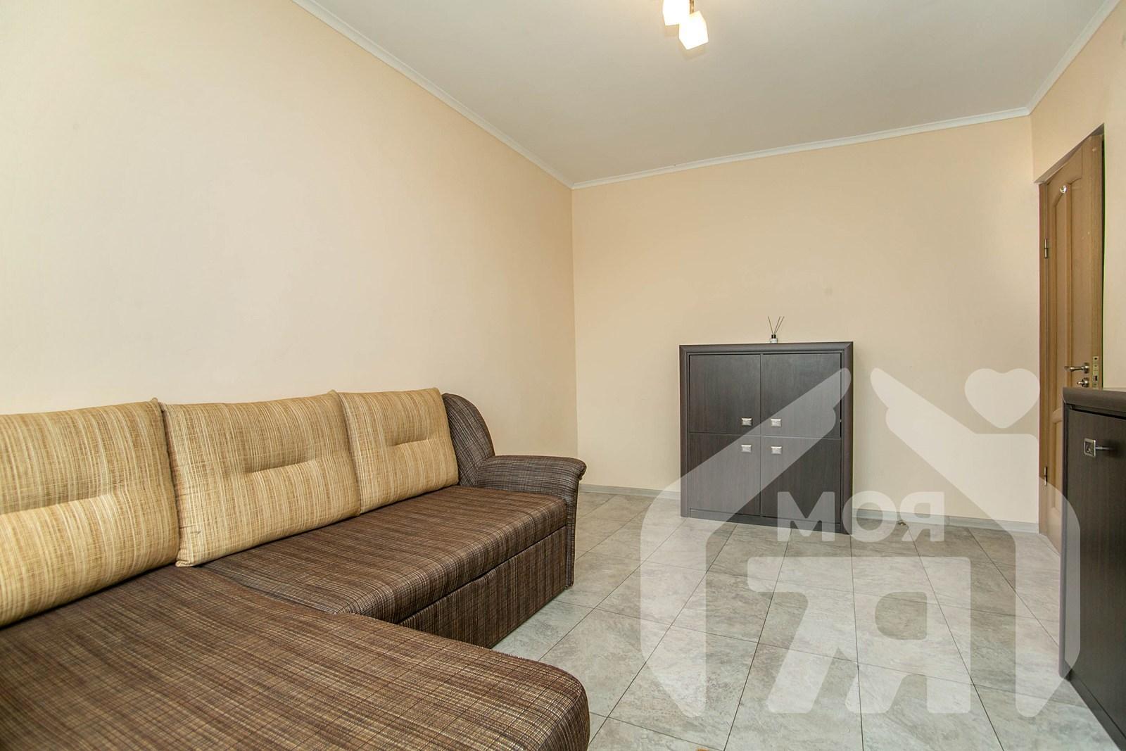 2 room apartment 40 m² Maladzyechna, Belarus