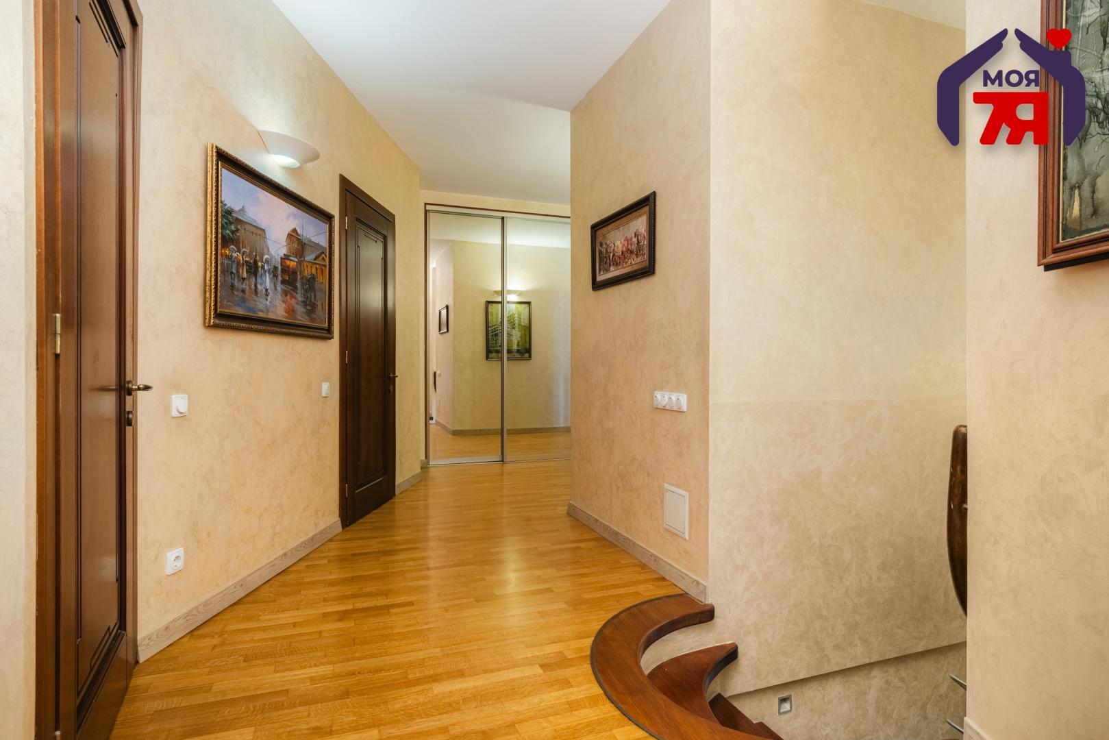 Apartamento 5 habitaciones 219 m² Minsk, Belarús