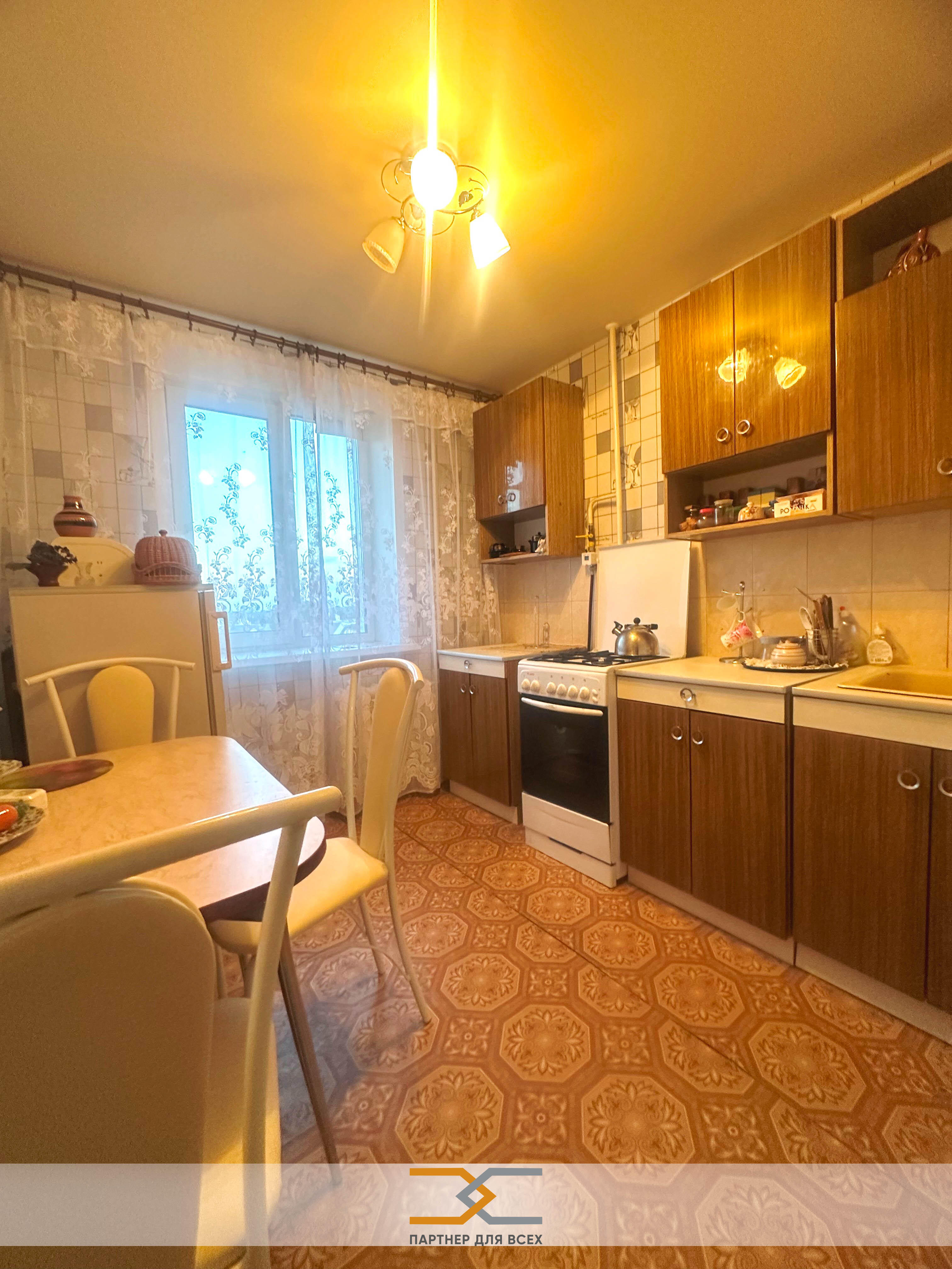  37.2м.кв., комнат 1, Слуцк (Тутаринова ул., 1)