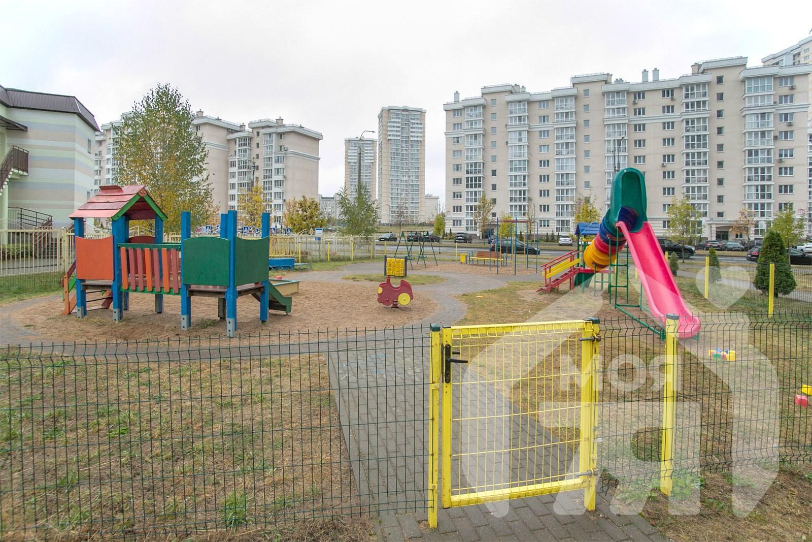 3 room apartment 92 m² Minsk, Belarus