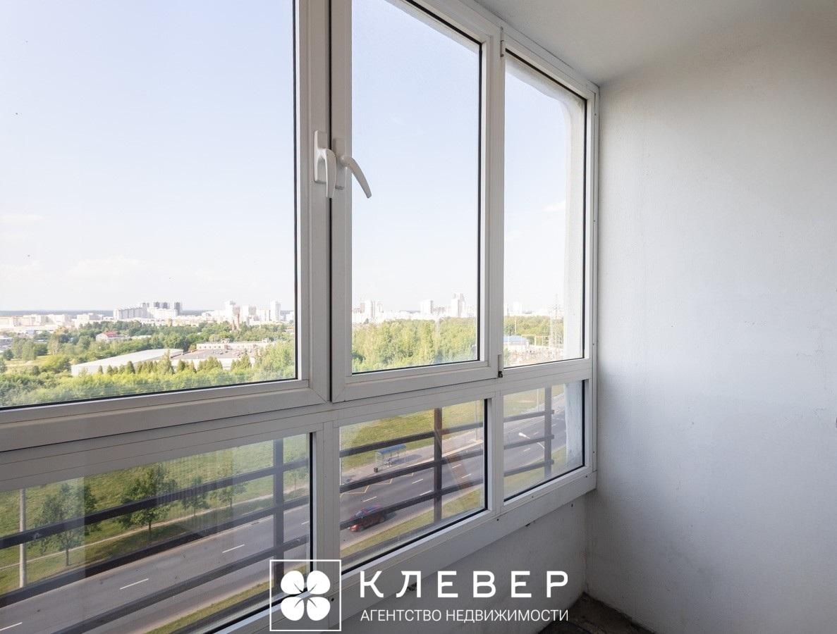  75.6м.кв., комнат 3, г. Минск (Аладовых ул., 17)