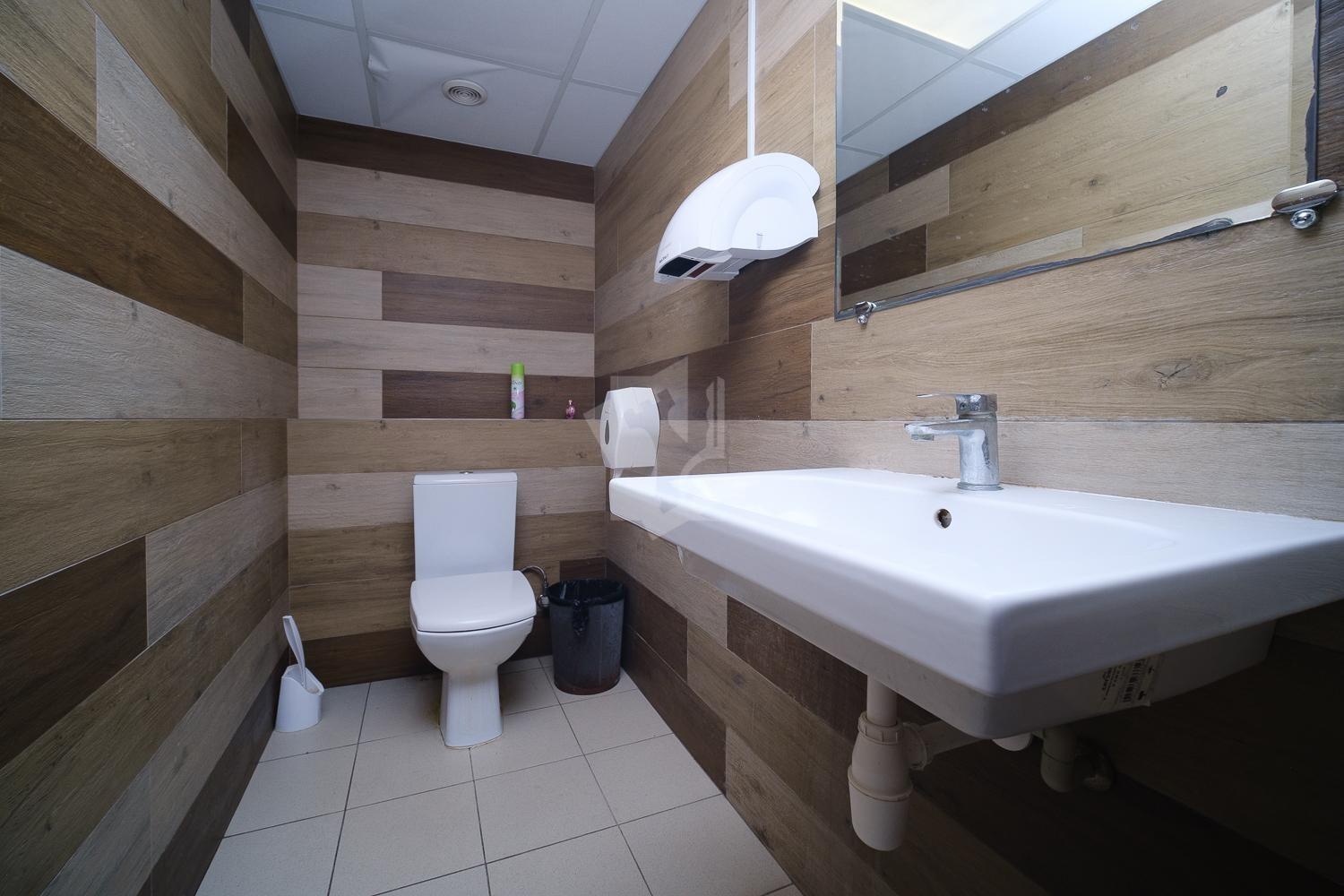 Tienda 42 m² en Minsk, Belarús