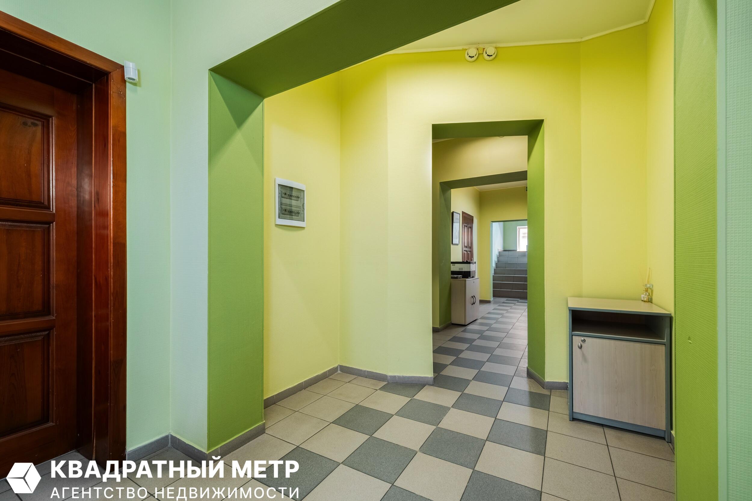 Офис 464 м² Минск, Беларусь