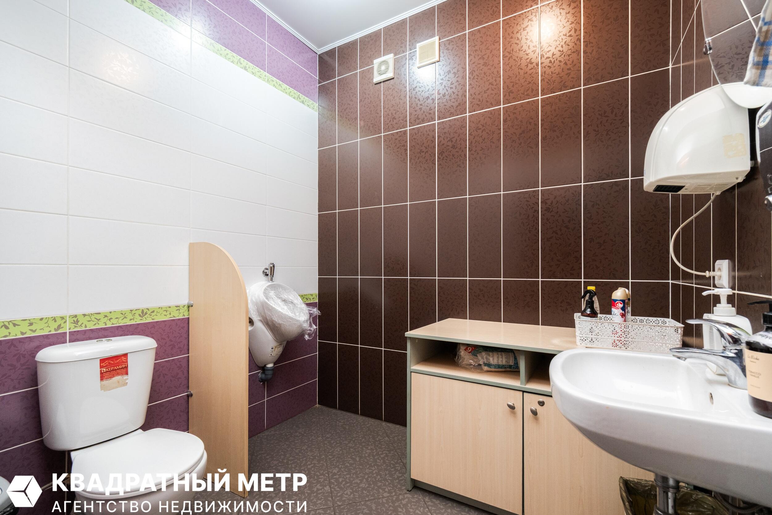 Офис 464 м² Минск, Беларусь
