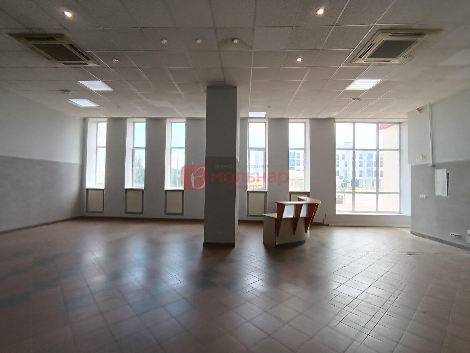 Shop 154 m² in Minsk, Belarus