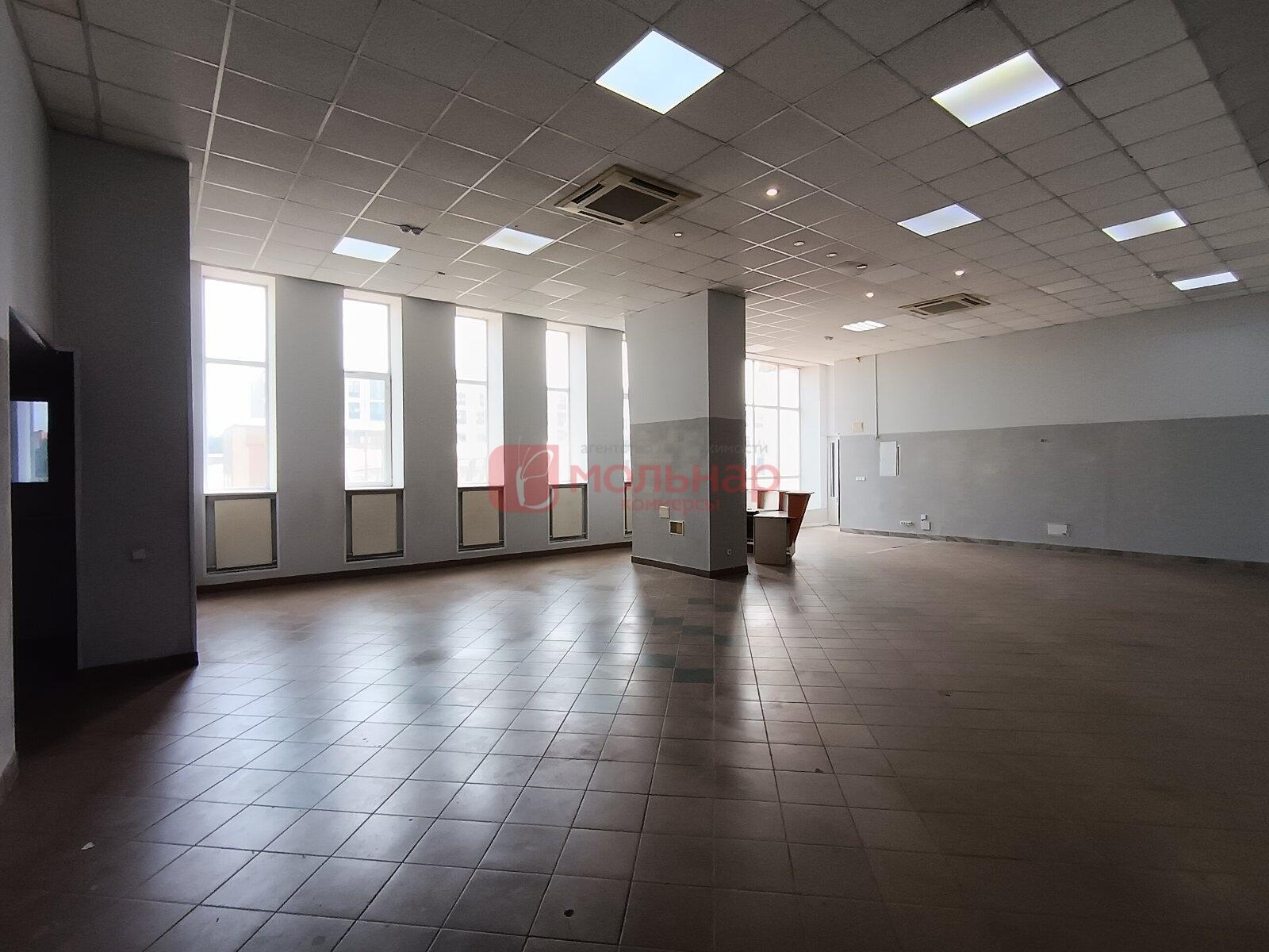 Shop 154 m² in Minsk, Belarus