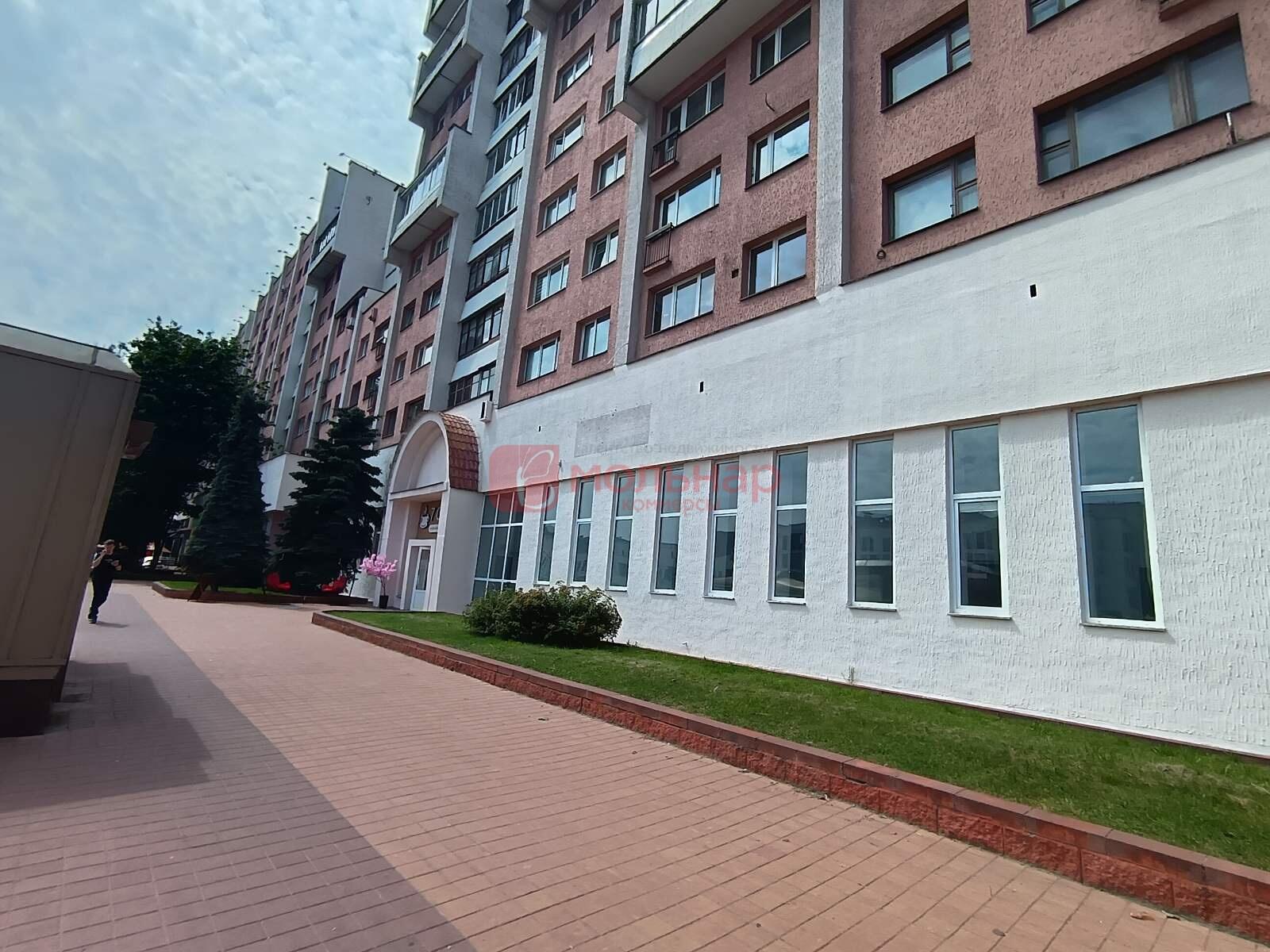 Shop 154 m² in Minsk, Belarus