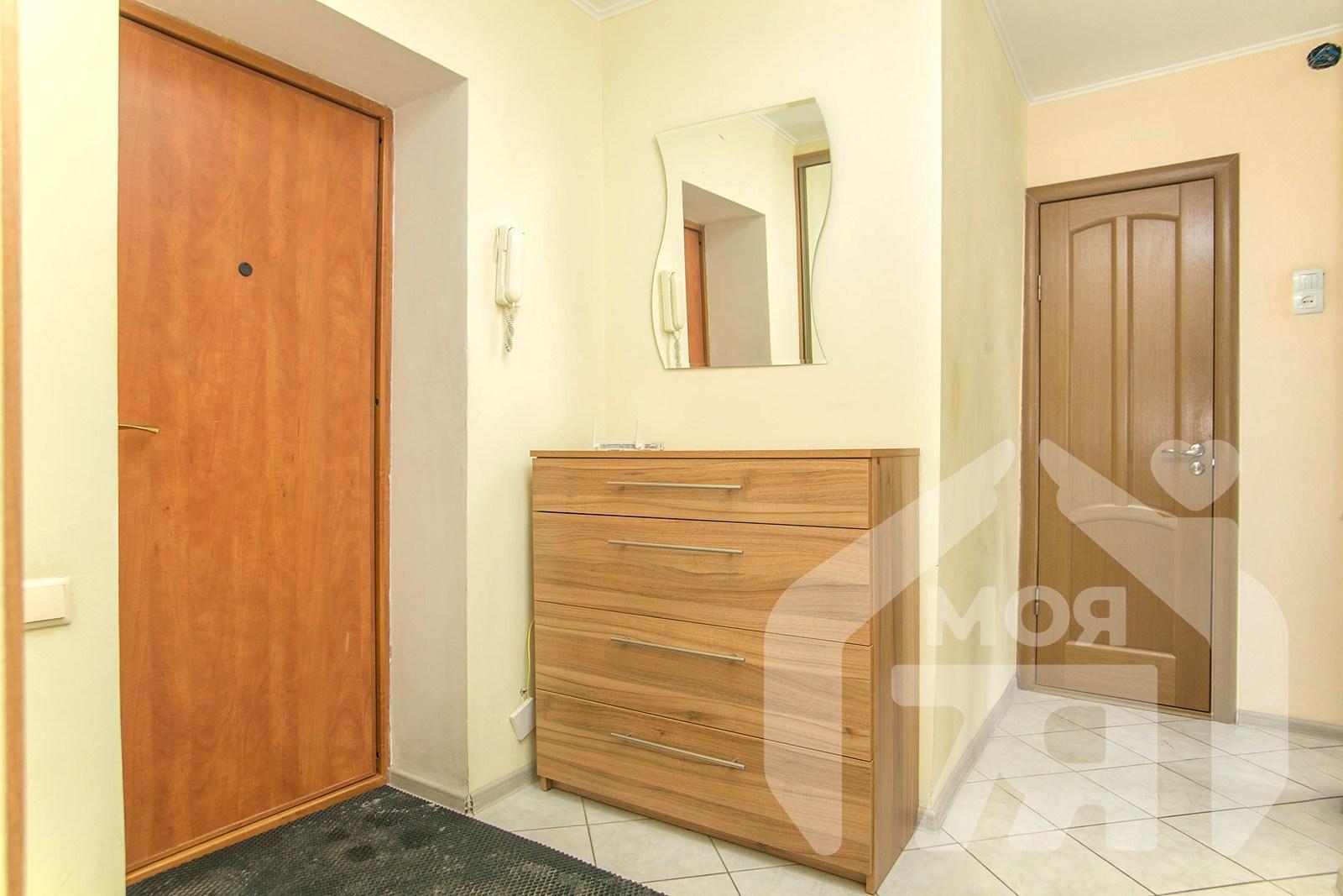 2 room apartment 40 m² Maladzyechna, Belarus