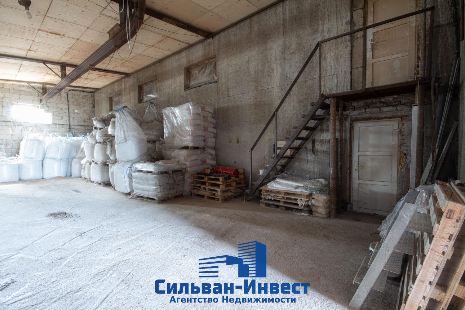 Manufacture 1 246 m² in Staroje Sialo, Belarus