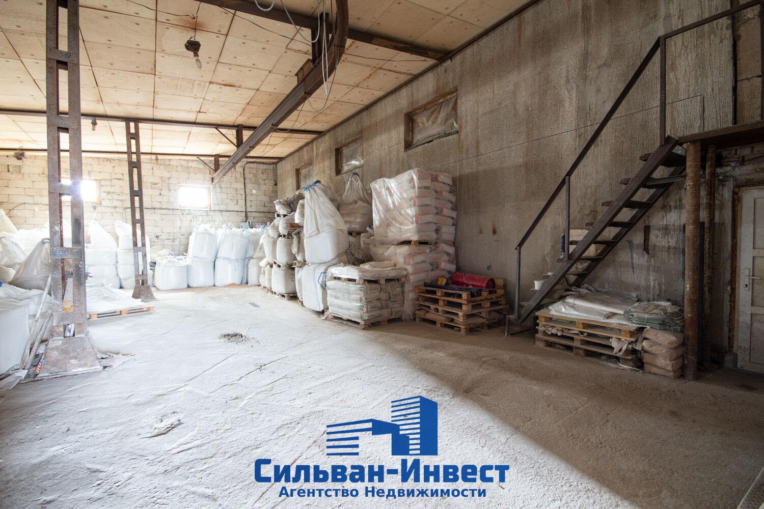 Manufacture 1 246 m² in Staroje Sialo, Belarus