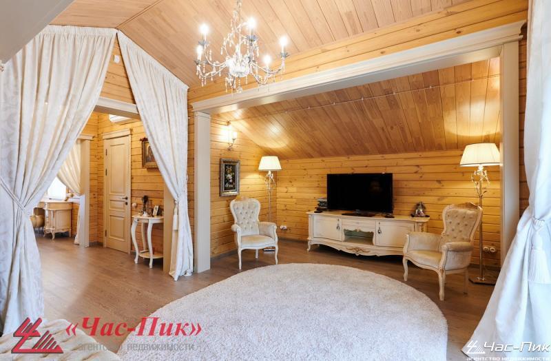 Cottage 707 m² Lahojsk selsaviet, Belarus