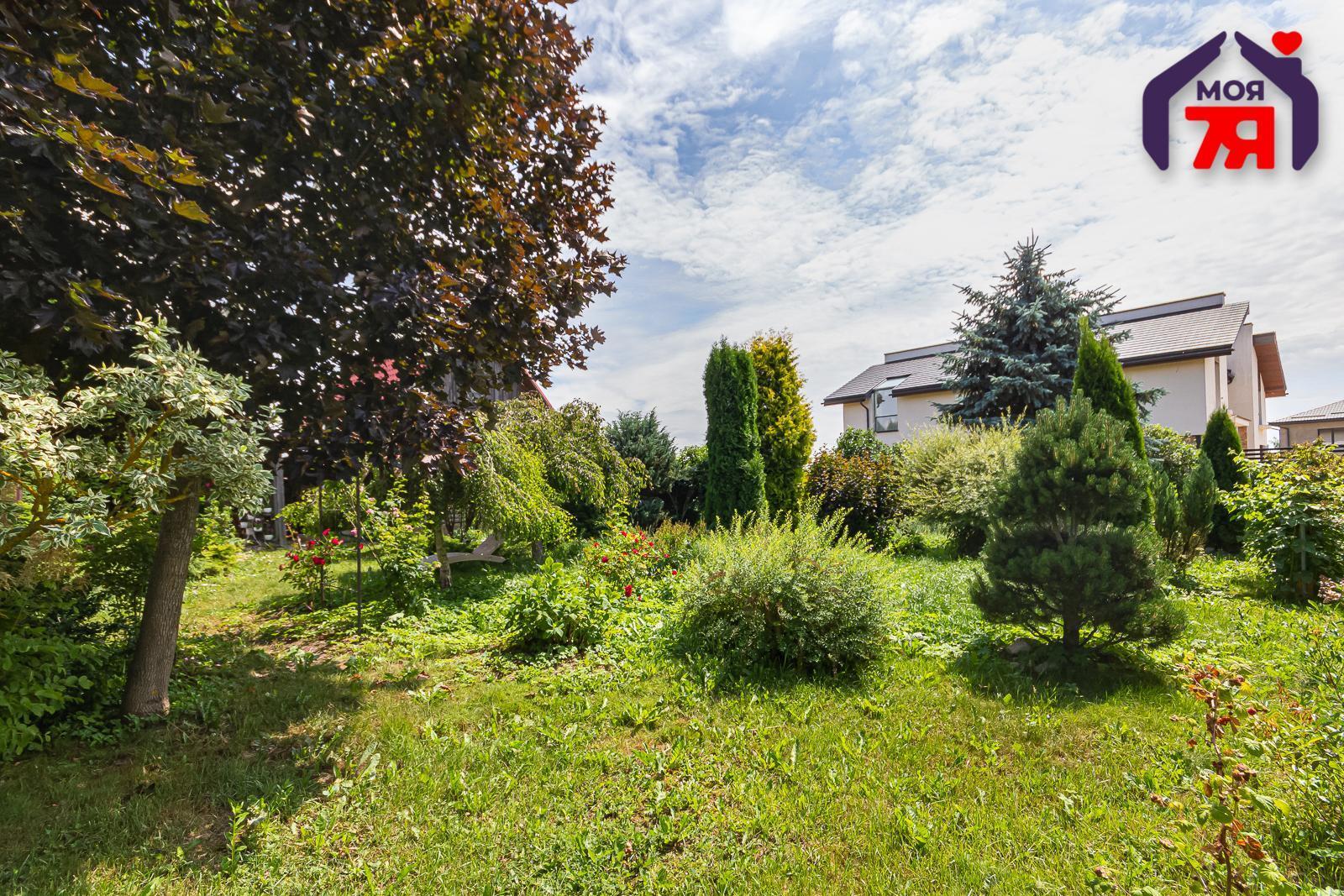 Cottage 586 m² Siomkava, Belarus