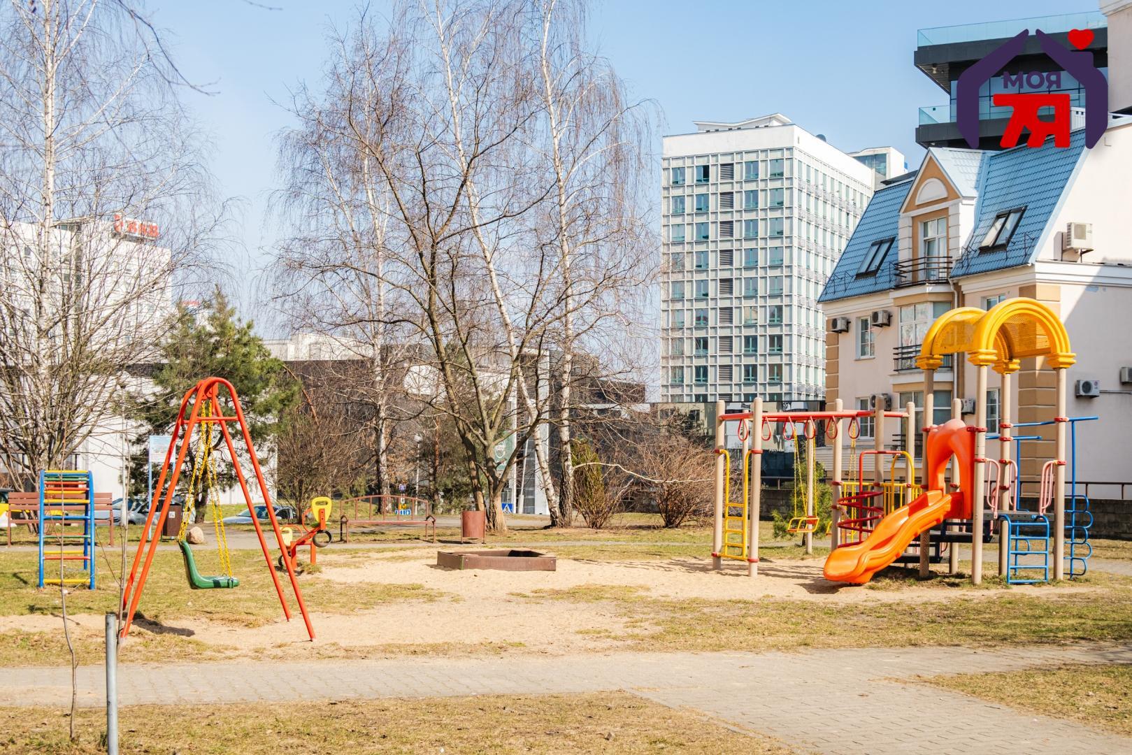 Apartamento 5 habitaciones 219 m² Minsk, Belarús