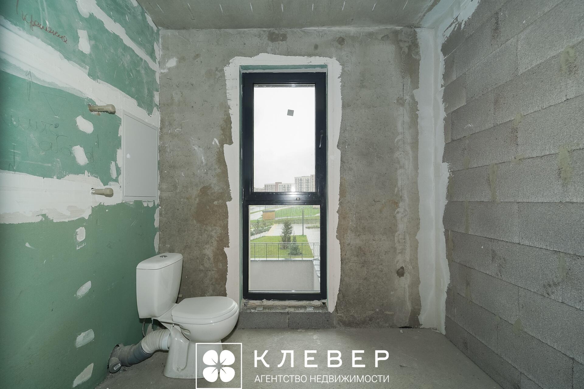  90.8м.кв., комнат 3, г. Минск (Александра Воинова ул., 32)