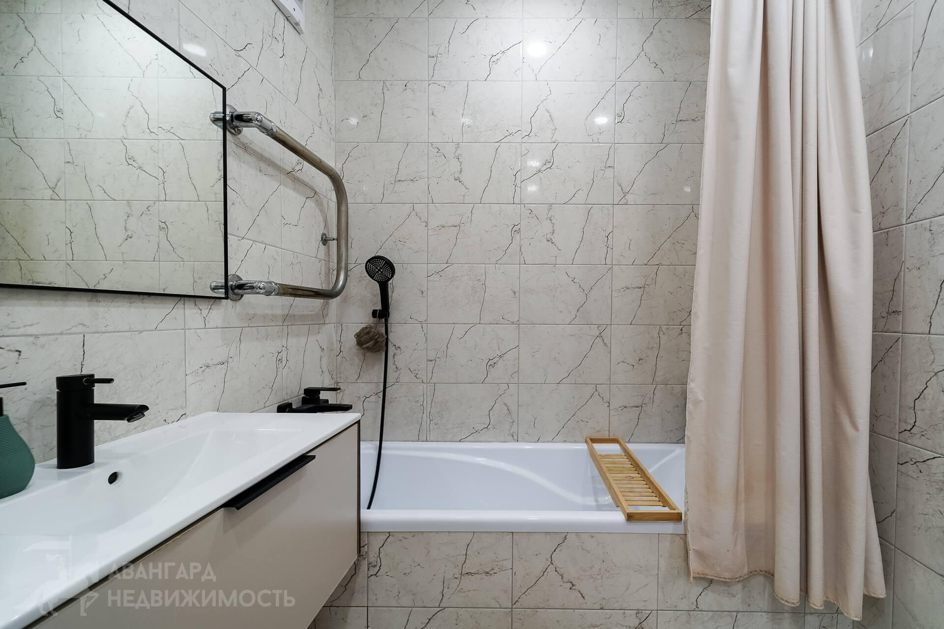 Mieszkanie 3 pokoi 92 m² Mińsk, Białoruś
