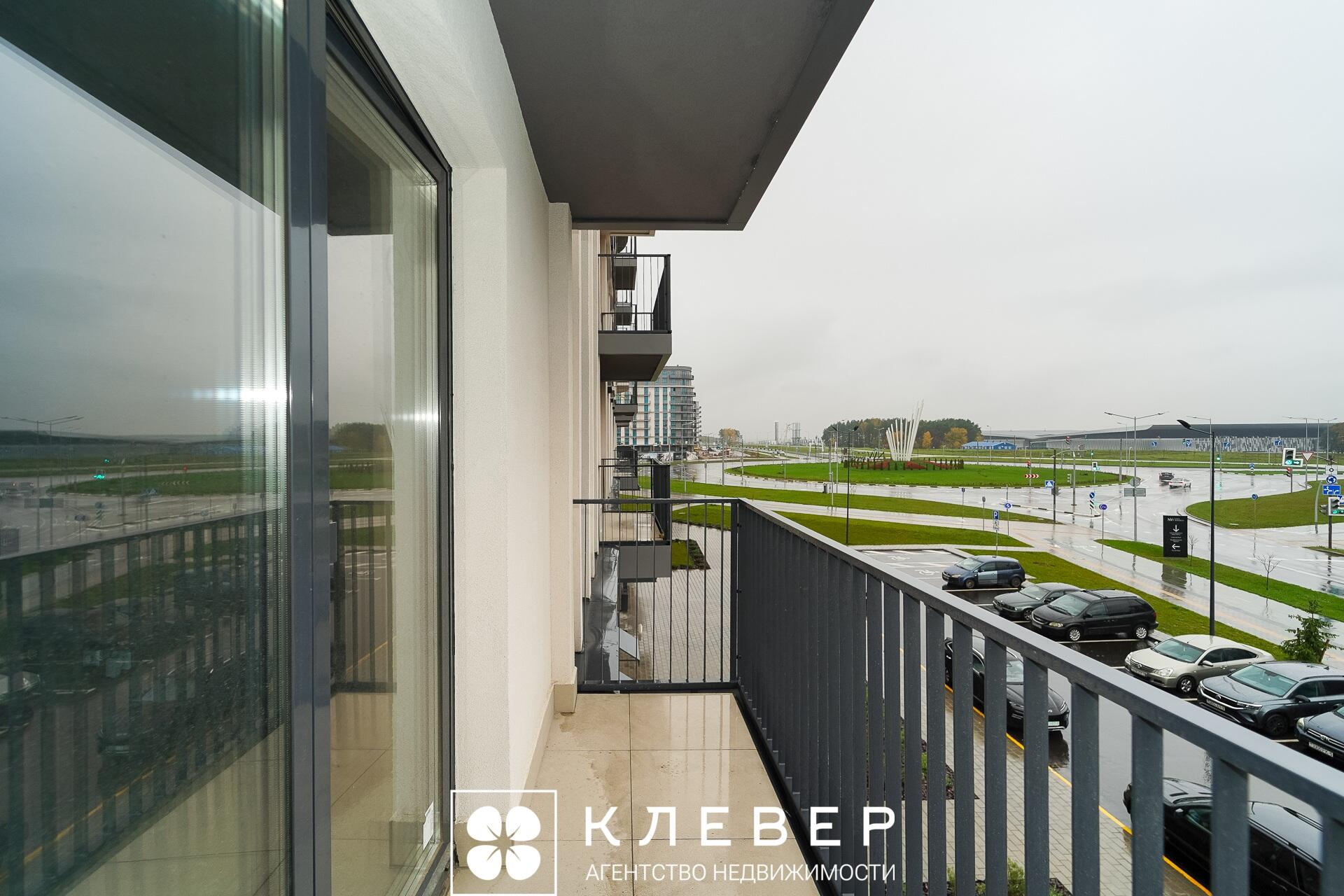  90.8м.кв., комнат 3, г. Минск (Александра Воинова ул., 32)
