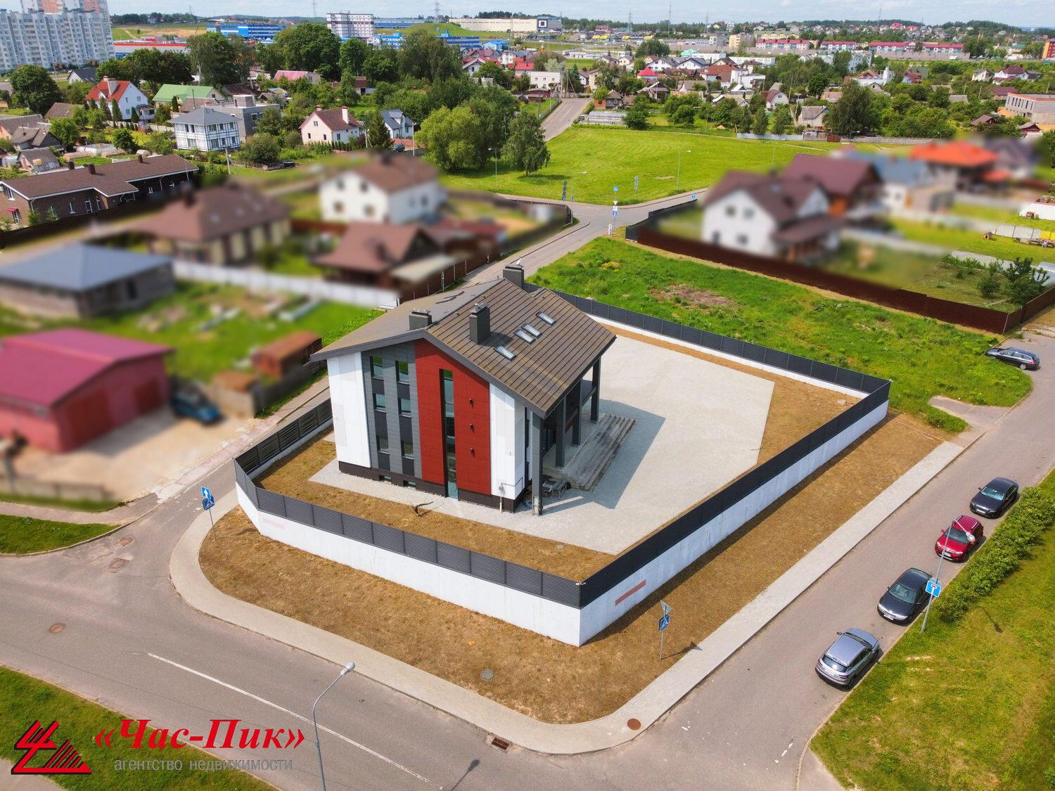 Propiedad comercial 472 m² en Minsk, Belarús