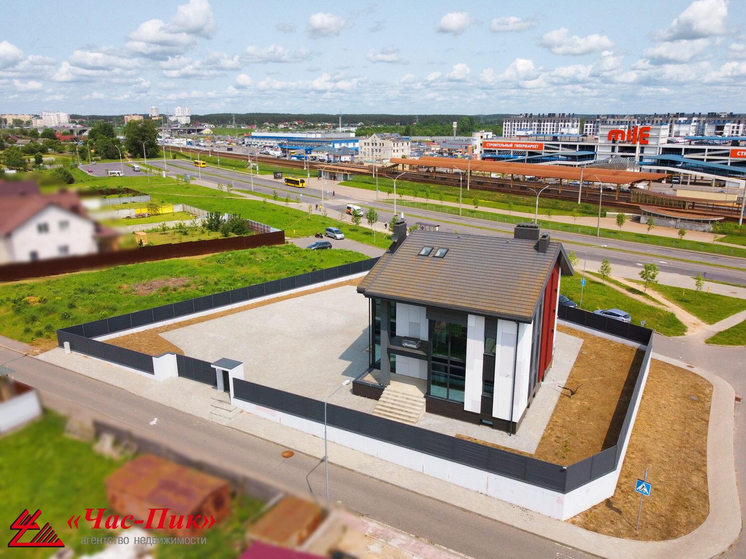 Propiedad comercial 472 m² en Minsk, Belarús