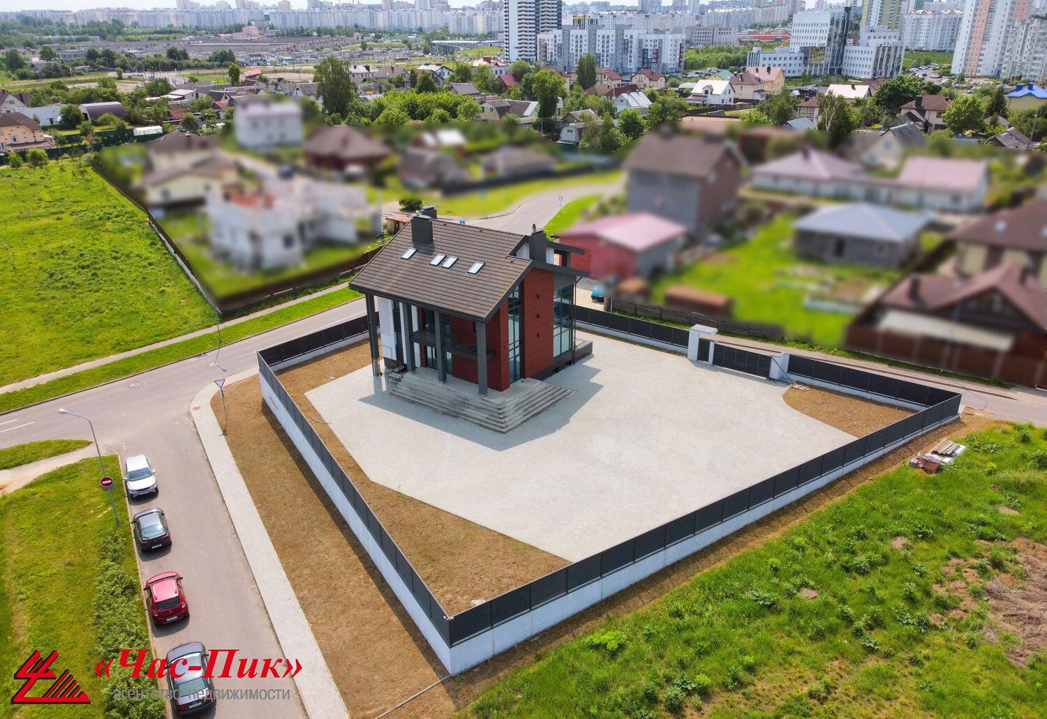 Propiedad comercial 472 m² en Minsk, Belarús