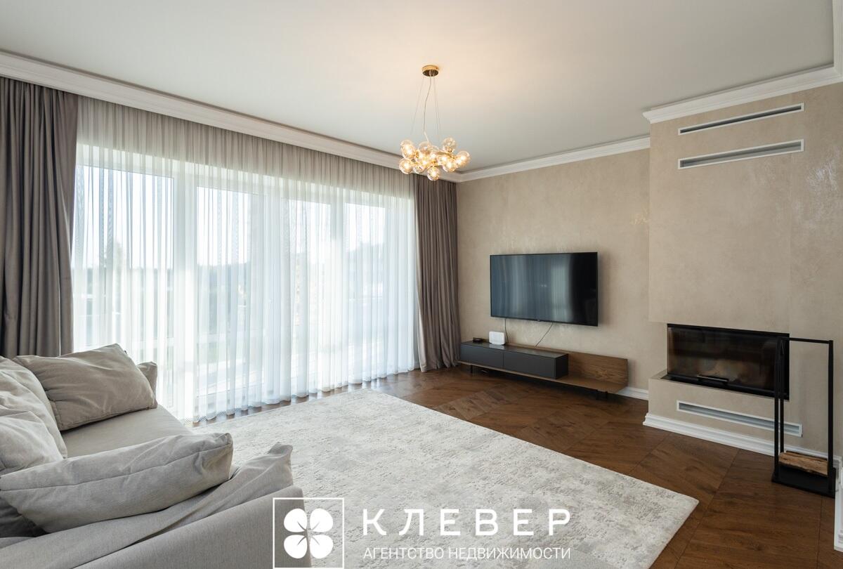  337.1м.кв. (участок 12.28сот.), аг. Семково (Новая ул., 18)