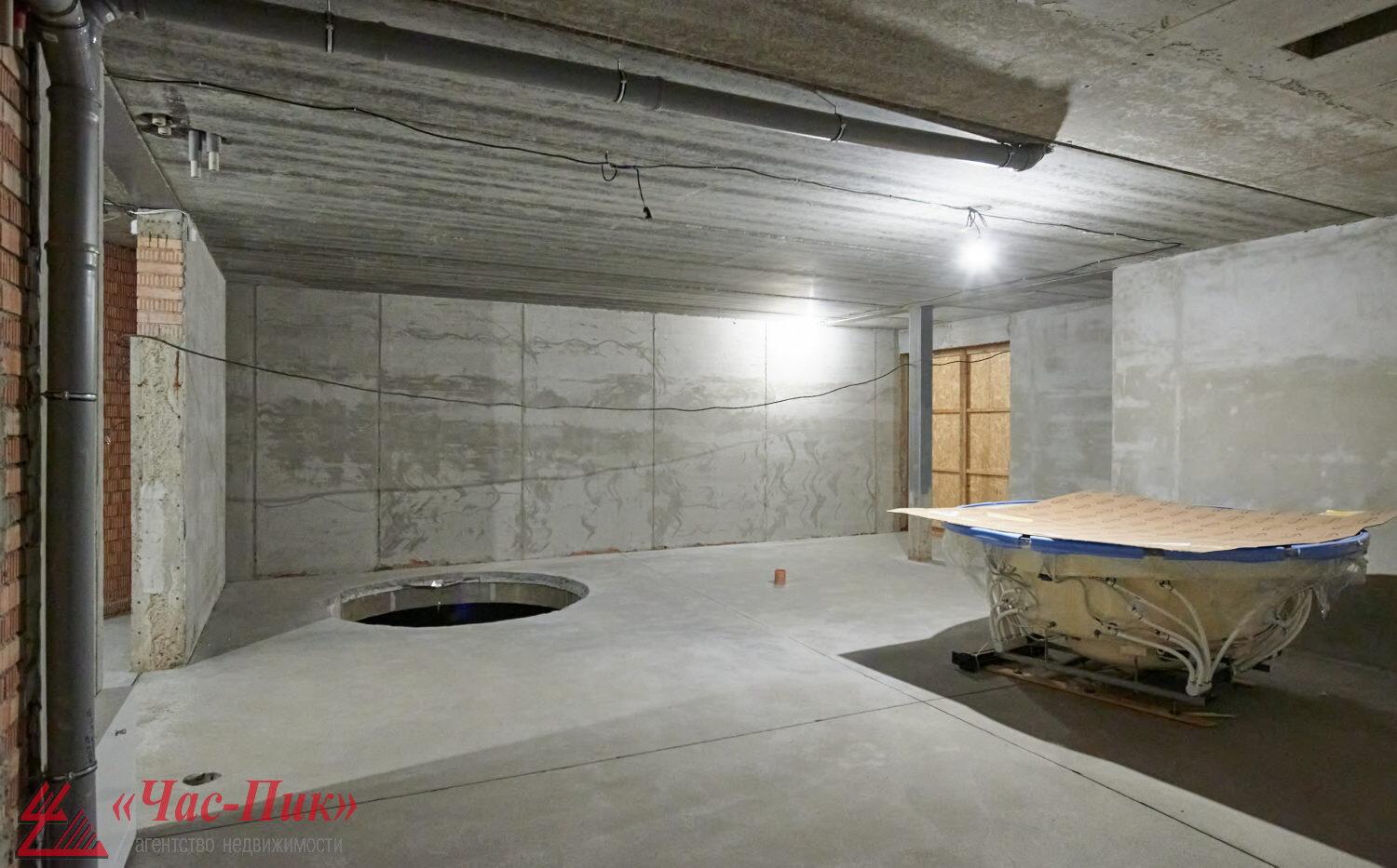 Коммерческое помещение 1 720 м² Околица, Беларусь