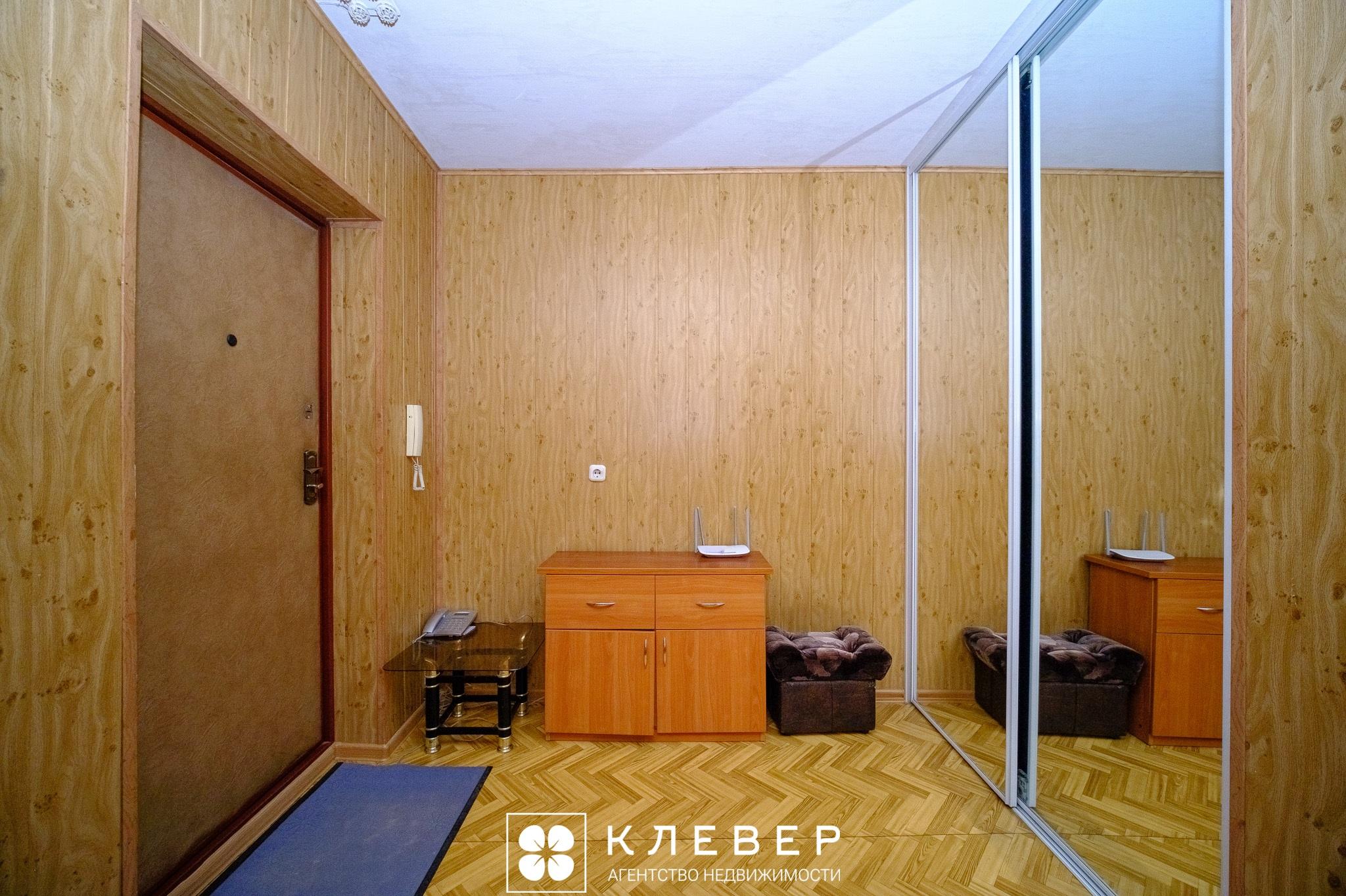  66.9м.кв., комнат 3, г. Минск (Денисовская ул., 6)