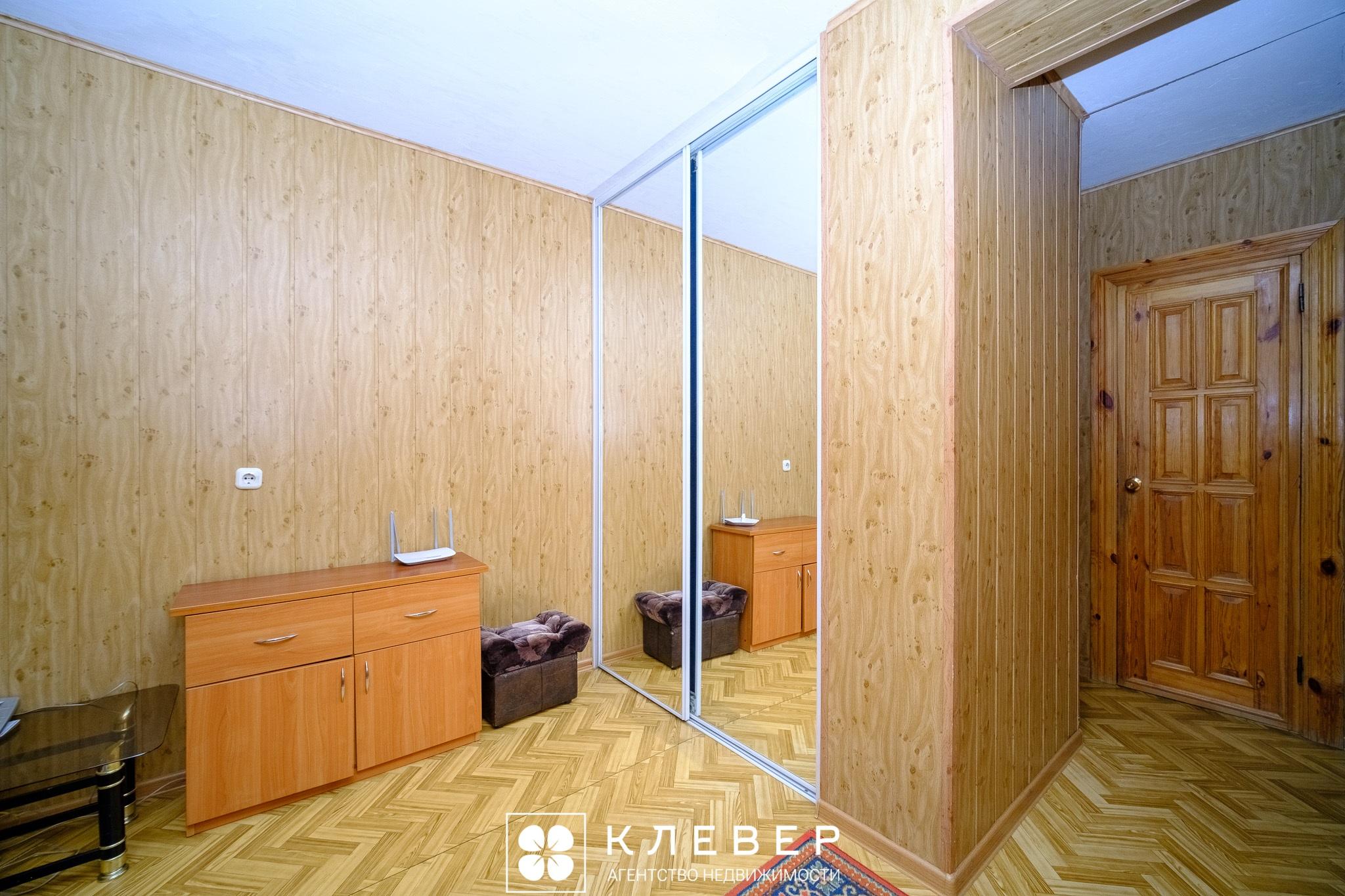  66.9м.кв., комнат 3, г. Минск (Денисовская ул., 6)