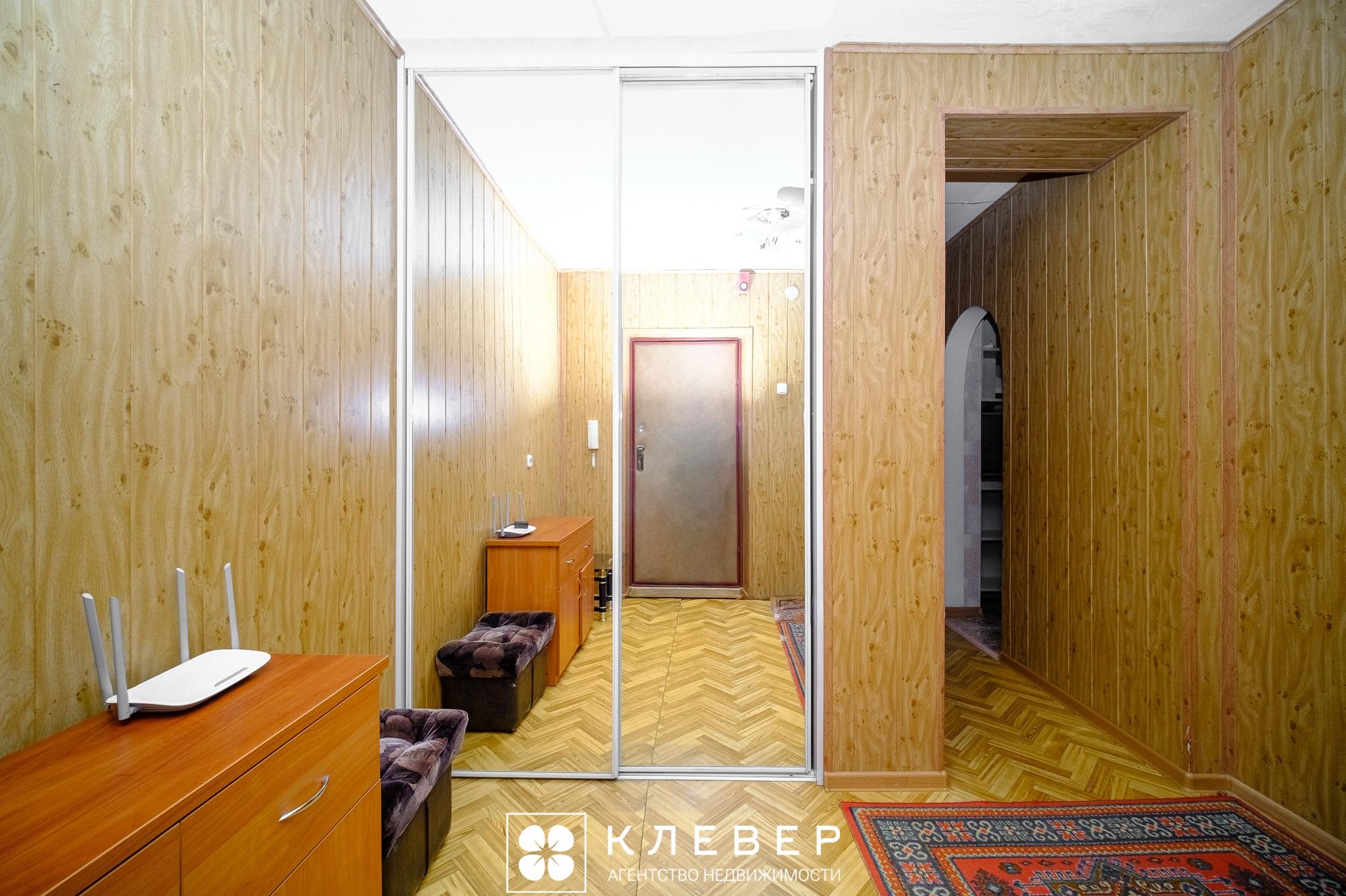  66.9м.кв., комнат 3, г. Минск (Денисовская ул., 6)