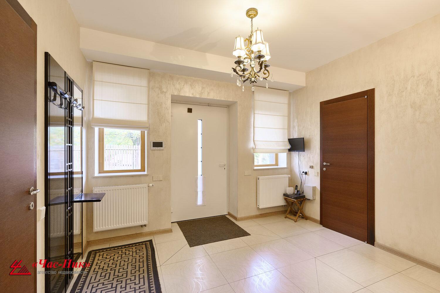 Cottage 362 m² Zdanovicki sielski Saviet, Belarus