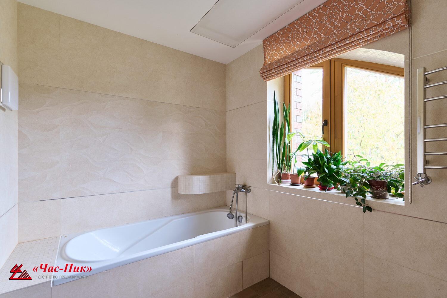 Cottage 362 m² Zdanovicki sielski Saviet, Belarus