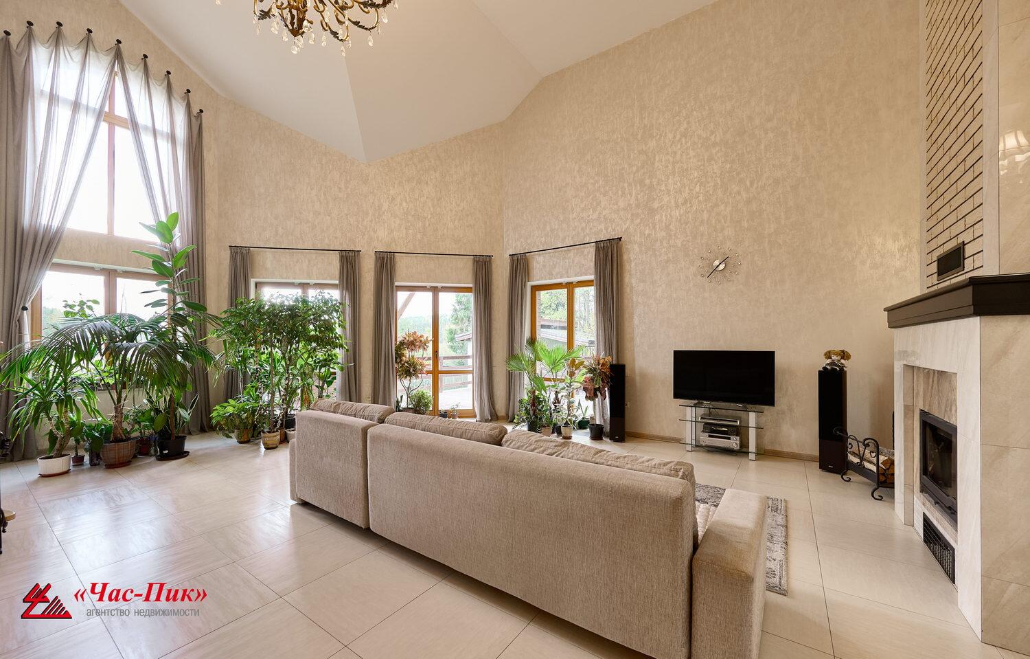 Cottage 362 m² Zdanovicki sielski Saviet, Belarus