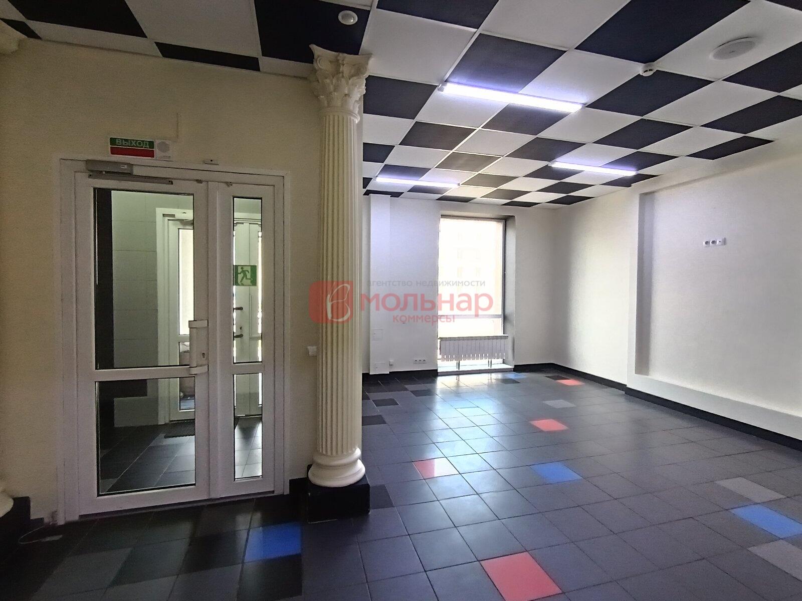 Shop 177 m² in Minsk, Belarus