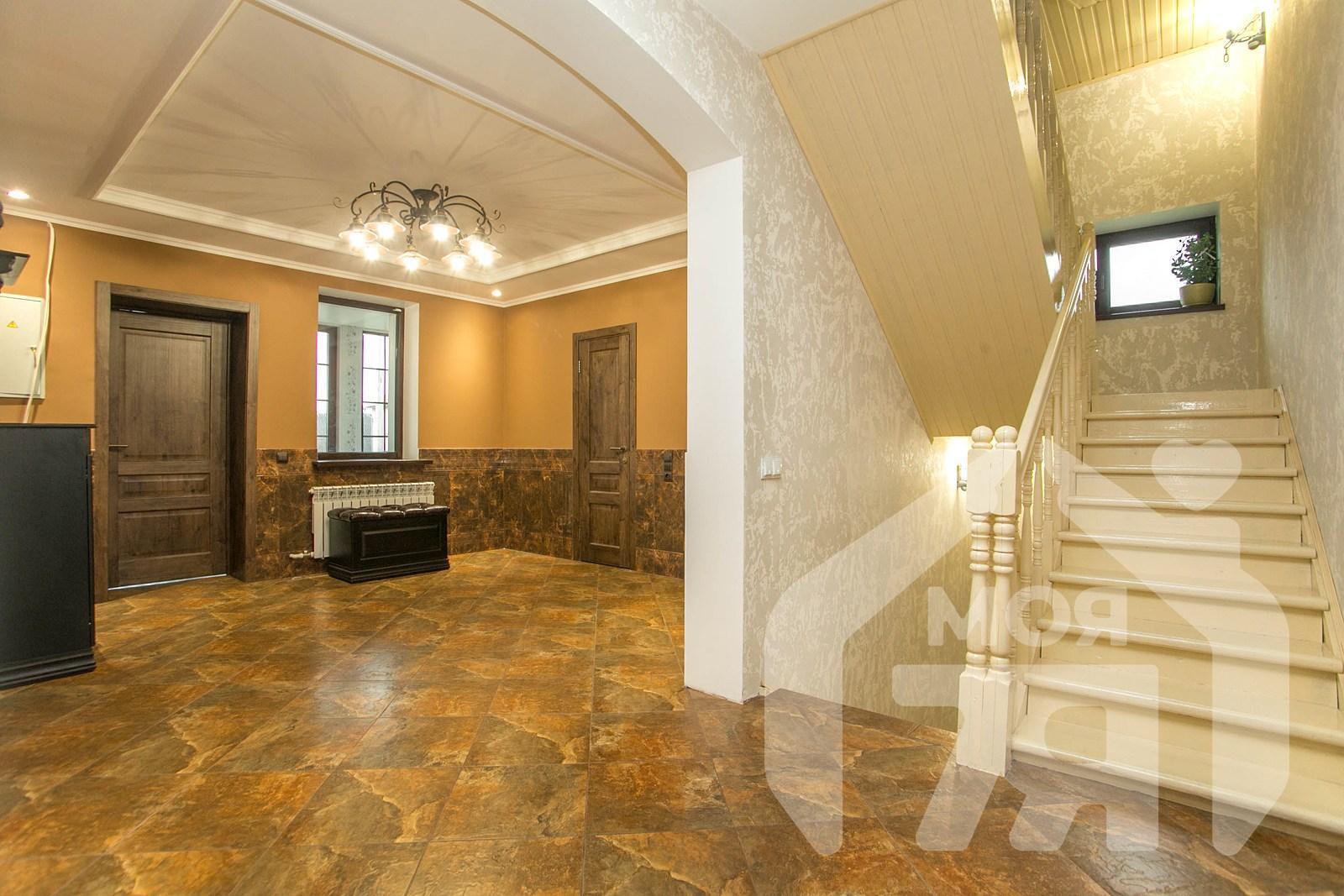 Casa 328 m² Viliejka, Belarús